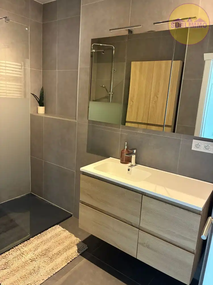 Instapklare woonst met tuin en handelspand in hartje Geel foto 16