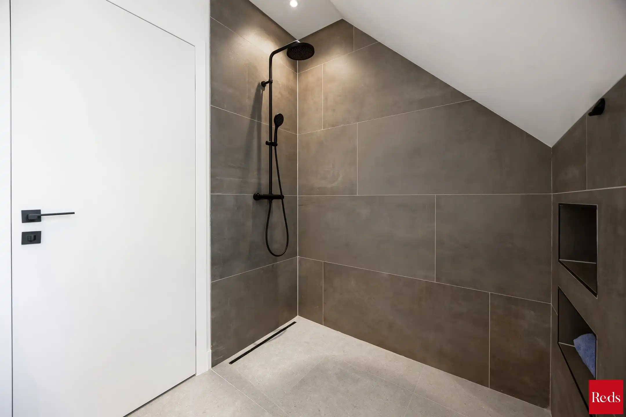Luxe gerenoveerde villa (EPC A) op riant hoekperceel foto 47