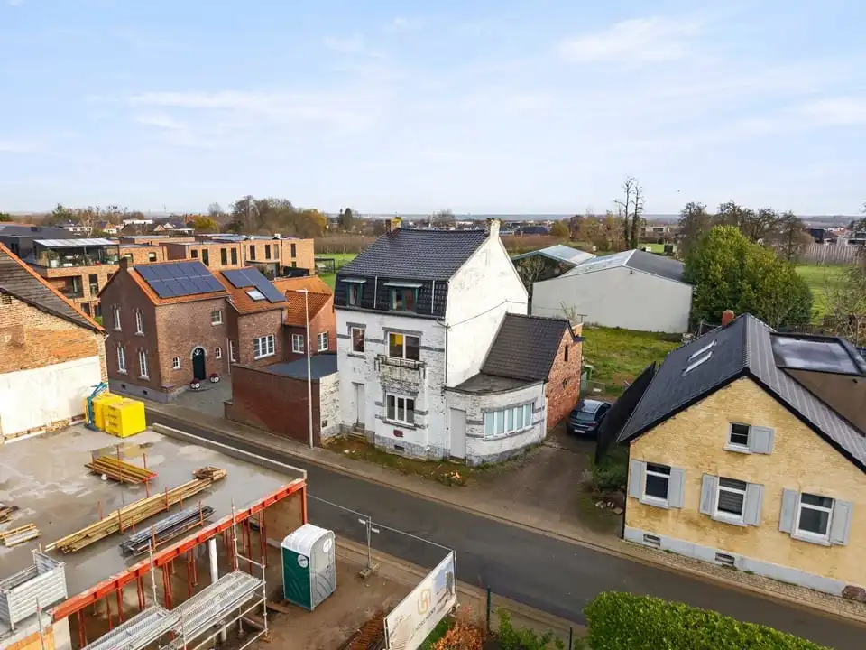 RUIME WONING MET VEEL POTENTIEEL IN BILZEN-HOESELT foto 3