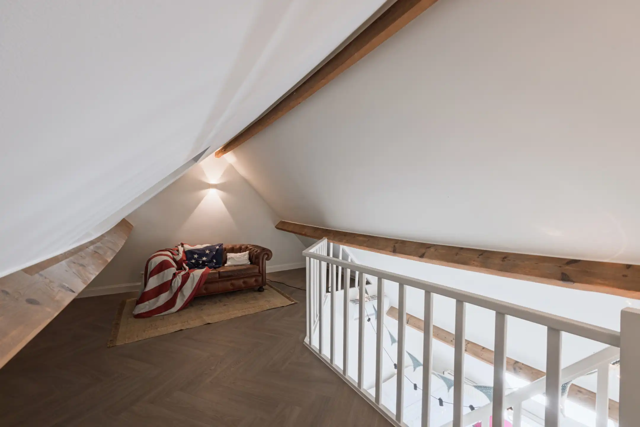 ANTWERPEN - Karaktervol herenhuis met eigentijdse allure  foto 19