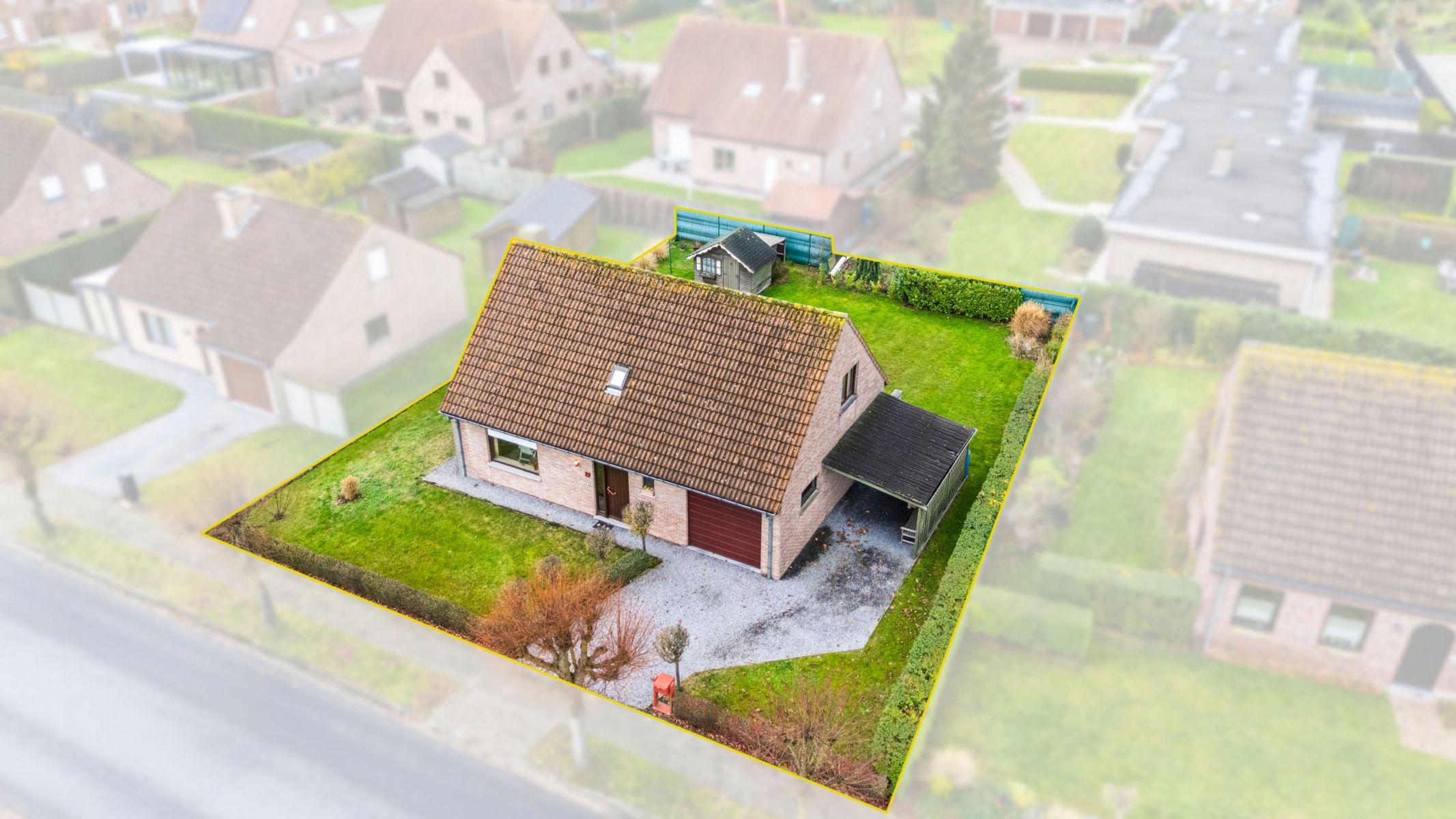 Mooie open bebouwing in centrum Ursel met garage en tuinhuis foto 16