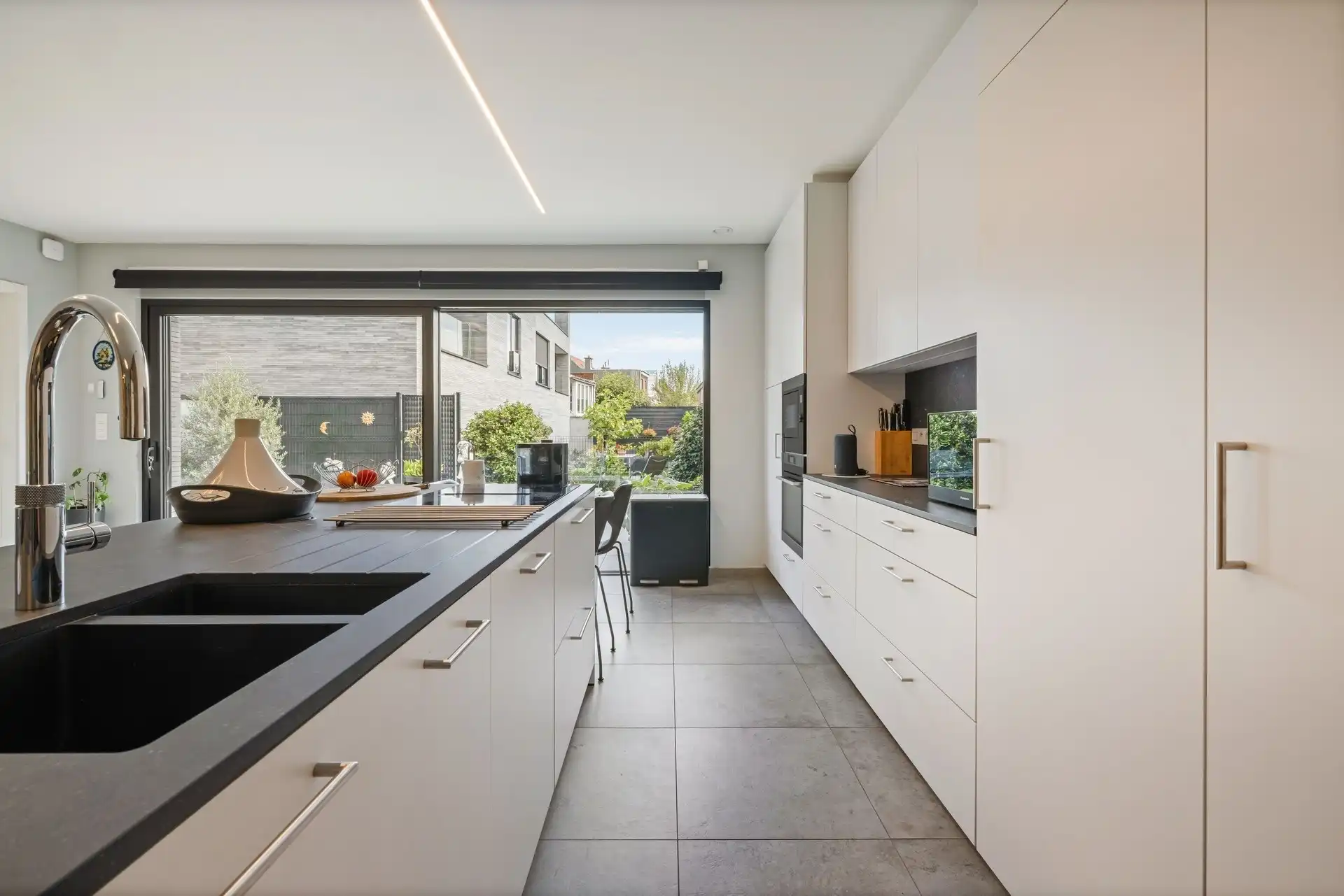 Ruim gelijkvloersappartement (140m²) op een uitmuntende locatie in het centrum van Sint-Gillis-Waas foto 7