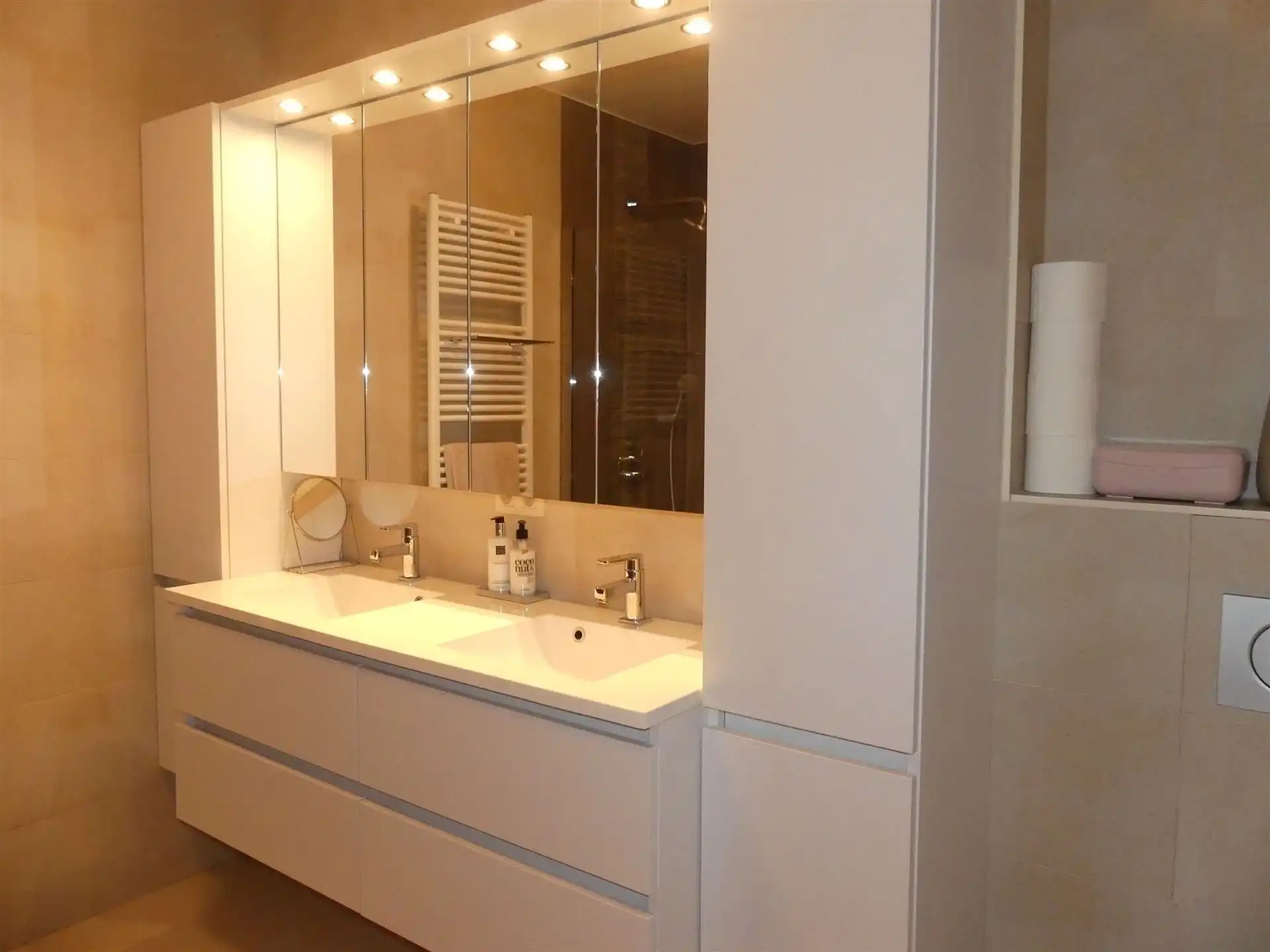 Topligging ! Appartement met 3 slaapkamers, staanplaats en kelder! foto 13