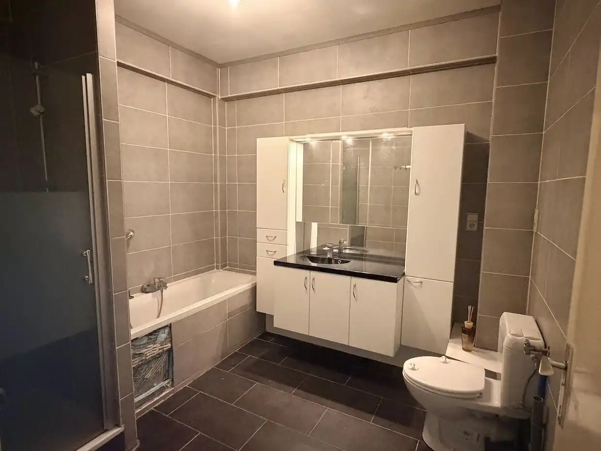 Veelzijdig handelshuis met woongelegenheid in Aarschot foto 11