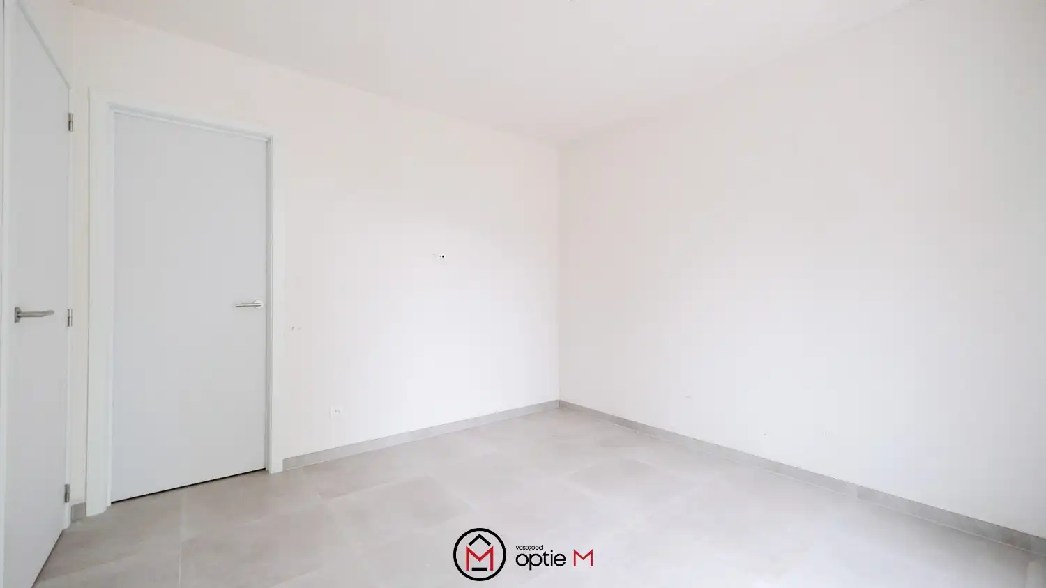 Ruim appartement met één slaapkamer te koop in Tongeren foto 7