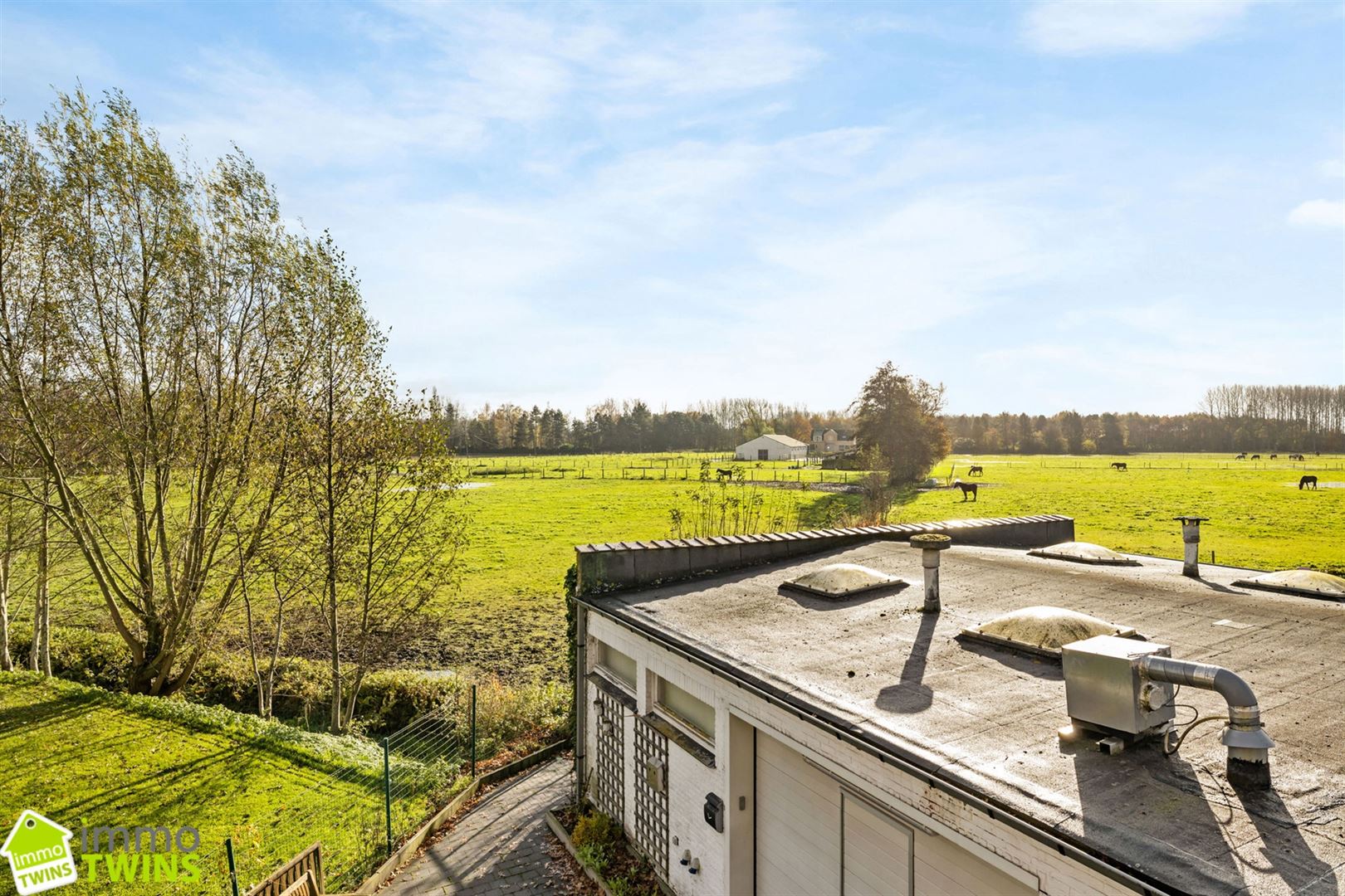 Vrijstaande woning met ruim magazijn en hoogwaardige afwerking foto 51