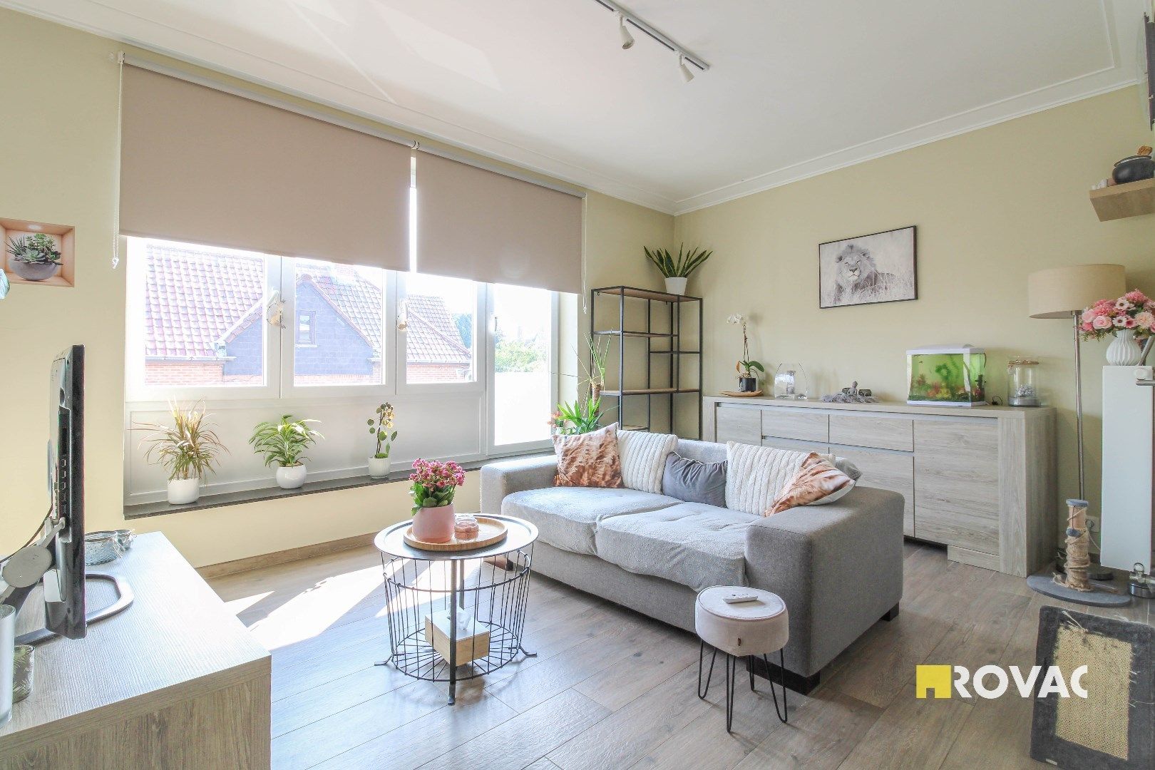 Volledig gerenoveerd en gemeubeld appartement met garage! foto 3