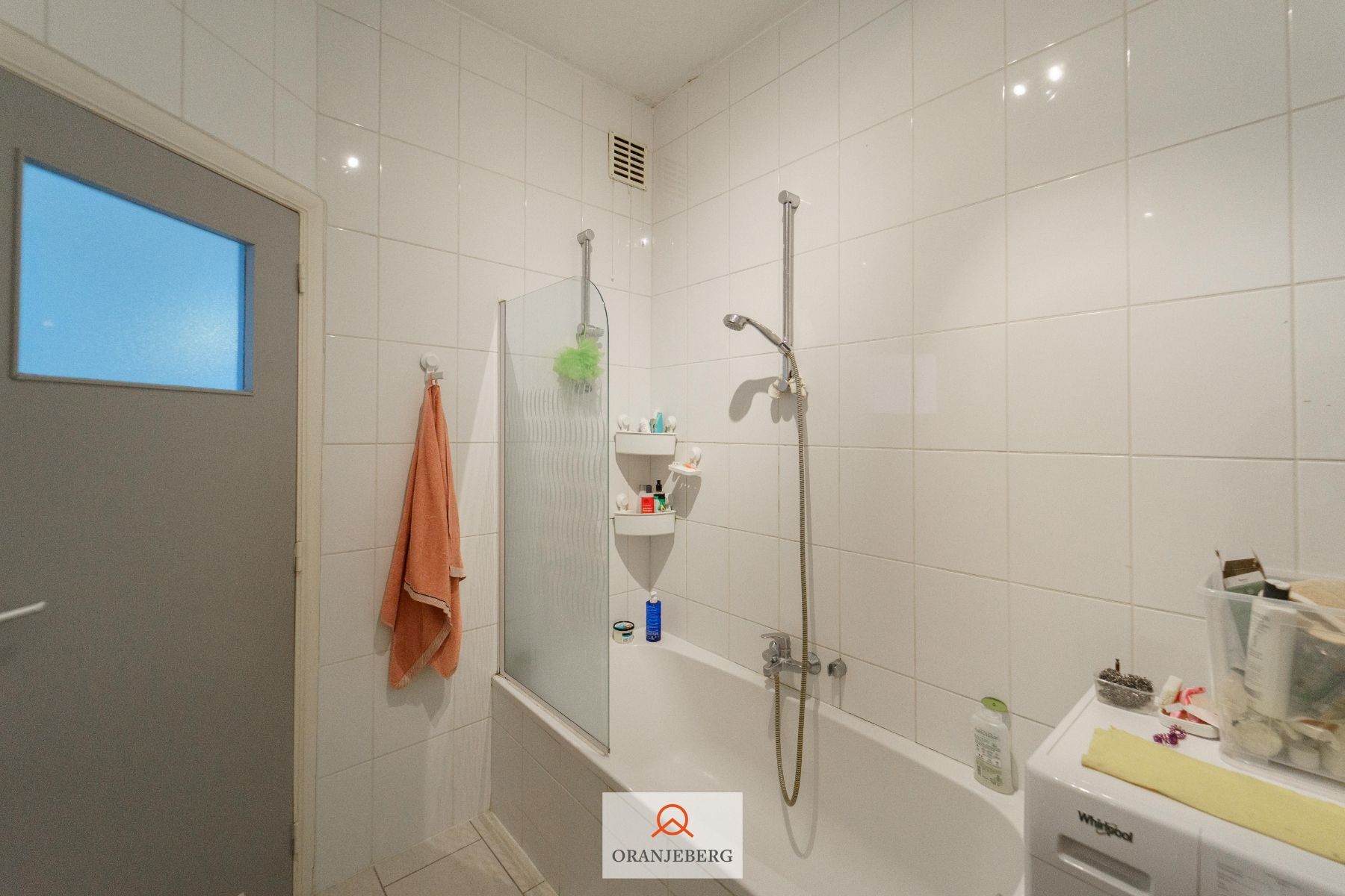 Ruim twee-slaapkamer appartement in Kortedagsteeg foto 18