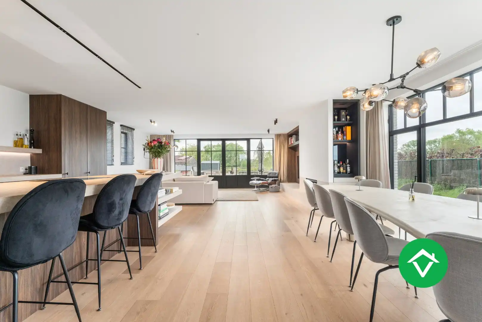 Alleenstaande woning met 5 slaapkamers te Zarren  foto 3