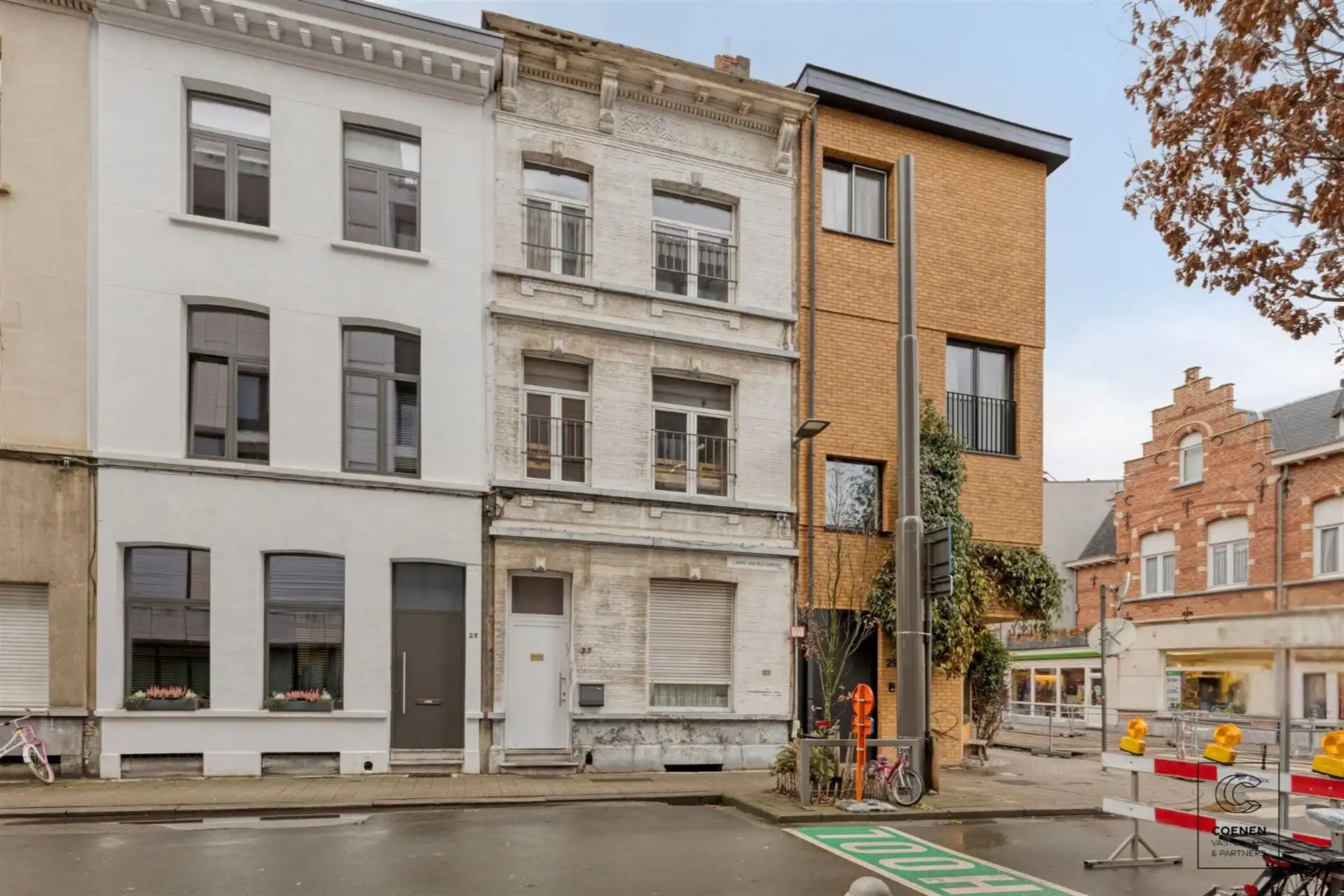 Te renoveren herenwoning met een bew. opp. van 248m²! foto 19