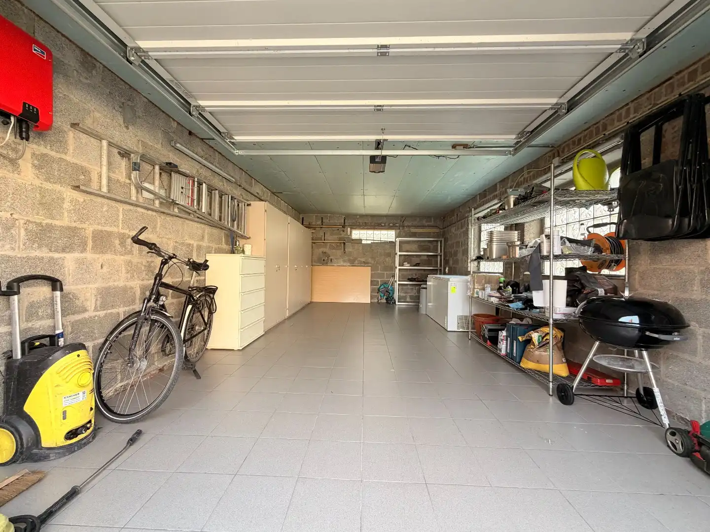 Instapklare halfopen bebouwing met ruime garage te koop in Harelbeke (Arendswijk) foto 22