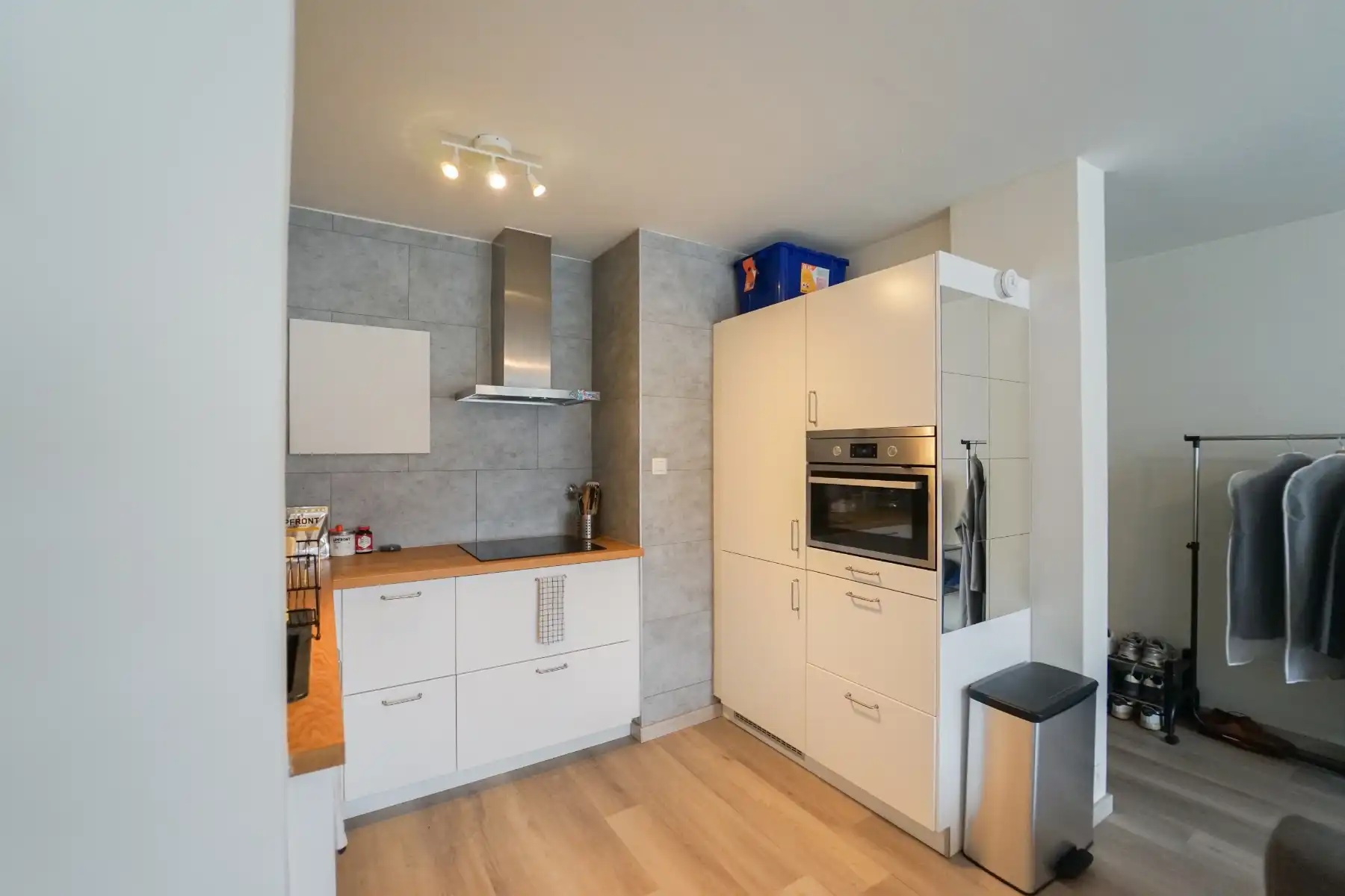 Gerenoveerde knusse studio met schitterend uitzicht! foto 5