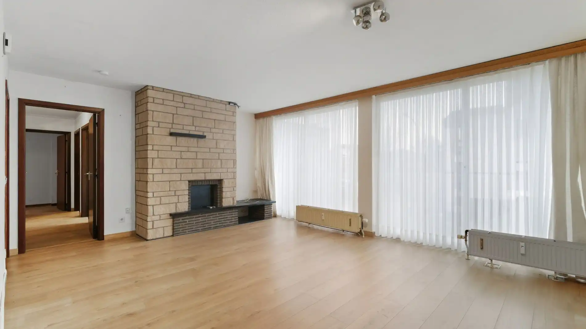 TE KOOP: APPARTEMENT 3 SLPK EN DUBBELE GARAGe foto 6