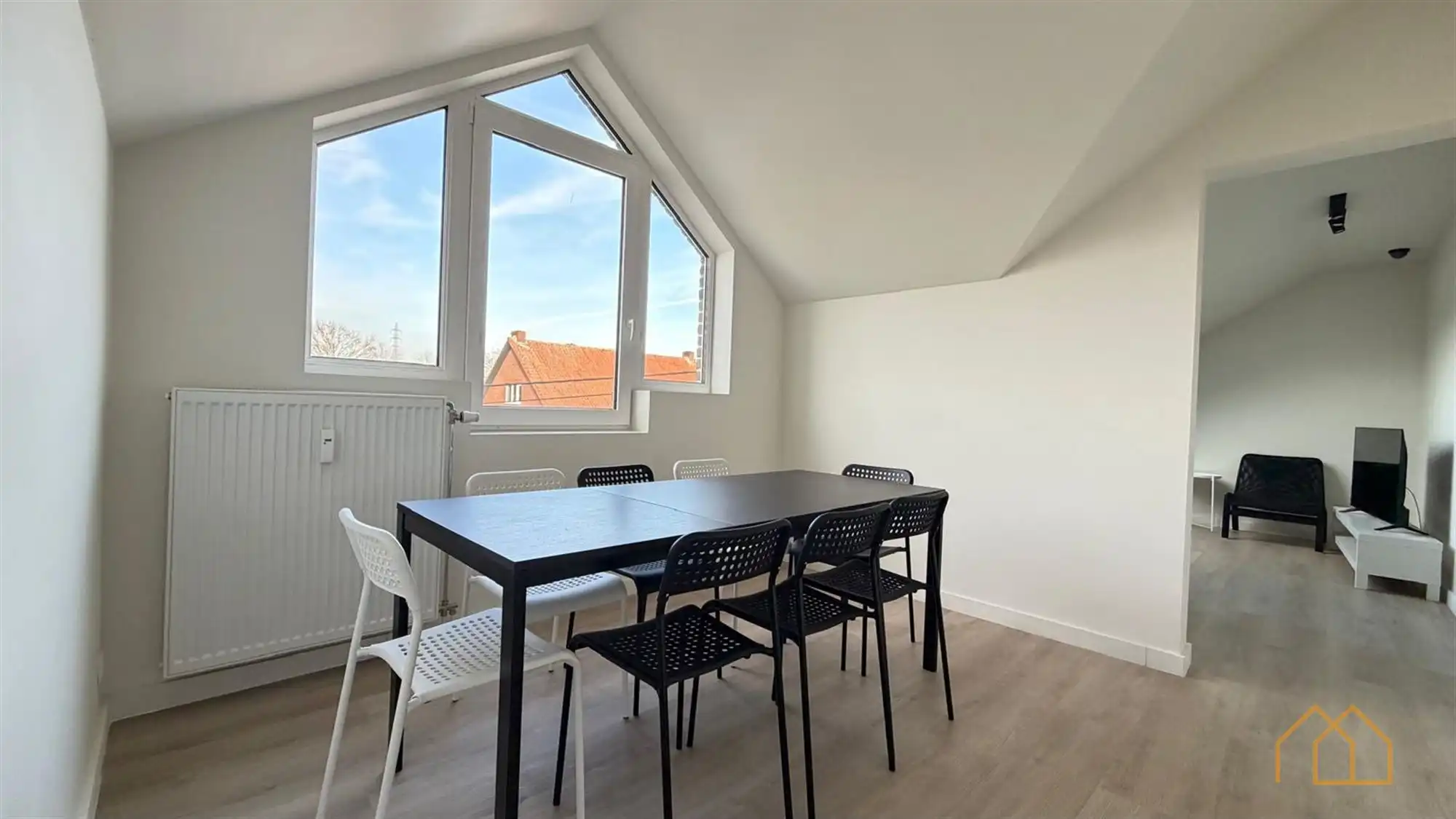 Ruime studentenflat met eigen douche en keuken foto 10