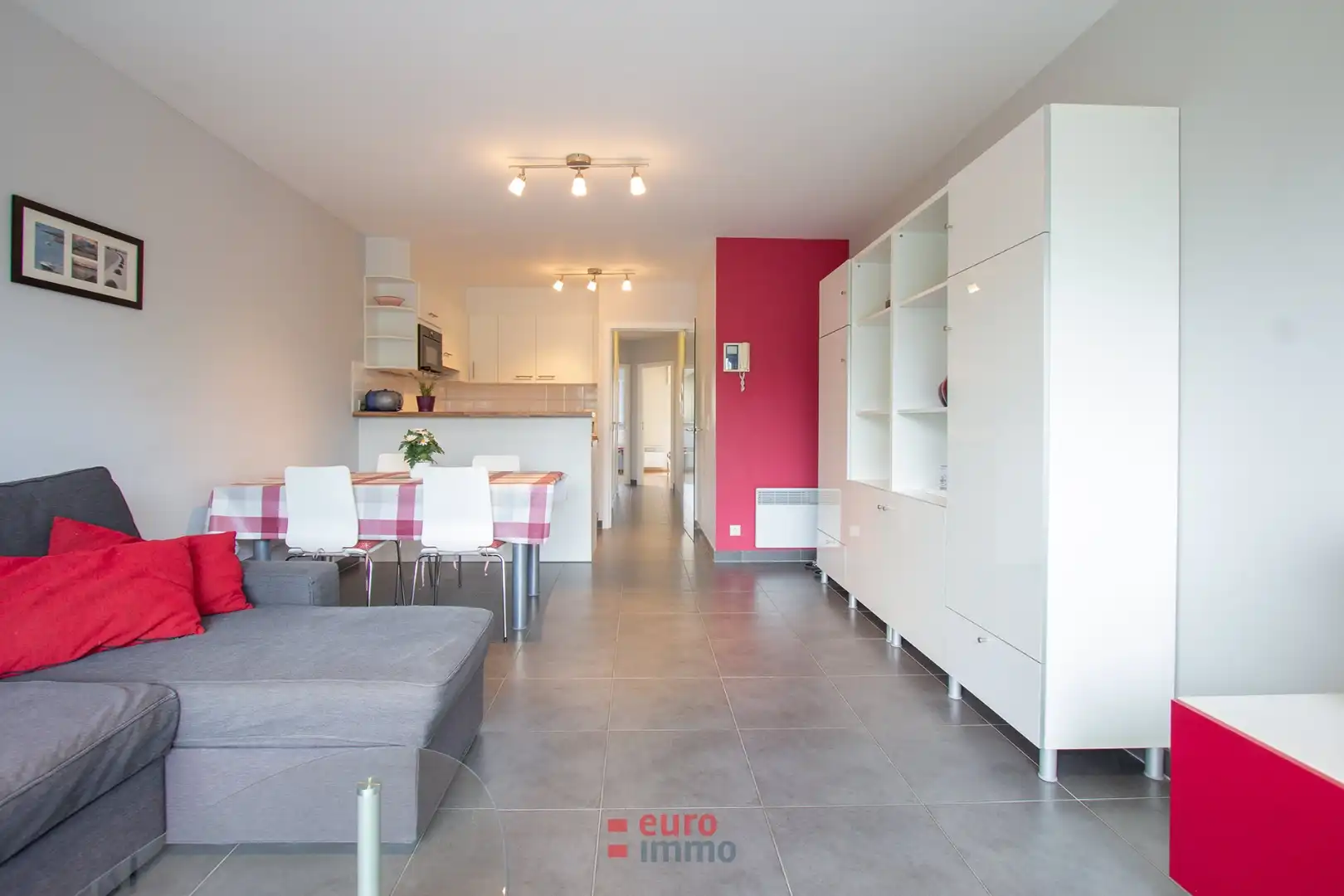 Zuidgericht top-appartement met 2 slaapkamers & 2 terrassen! foto {{pictureIndex}}
