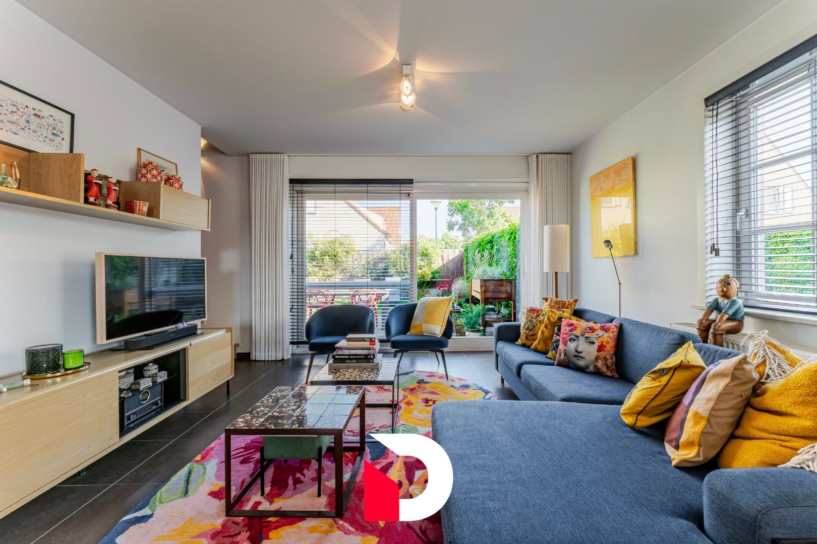 Charmante halfopen en instapklare woning in centrum Moerkerke foto 7