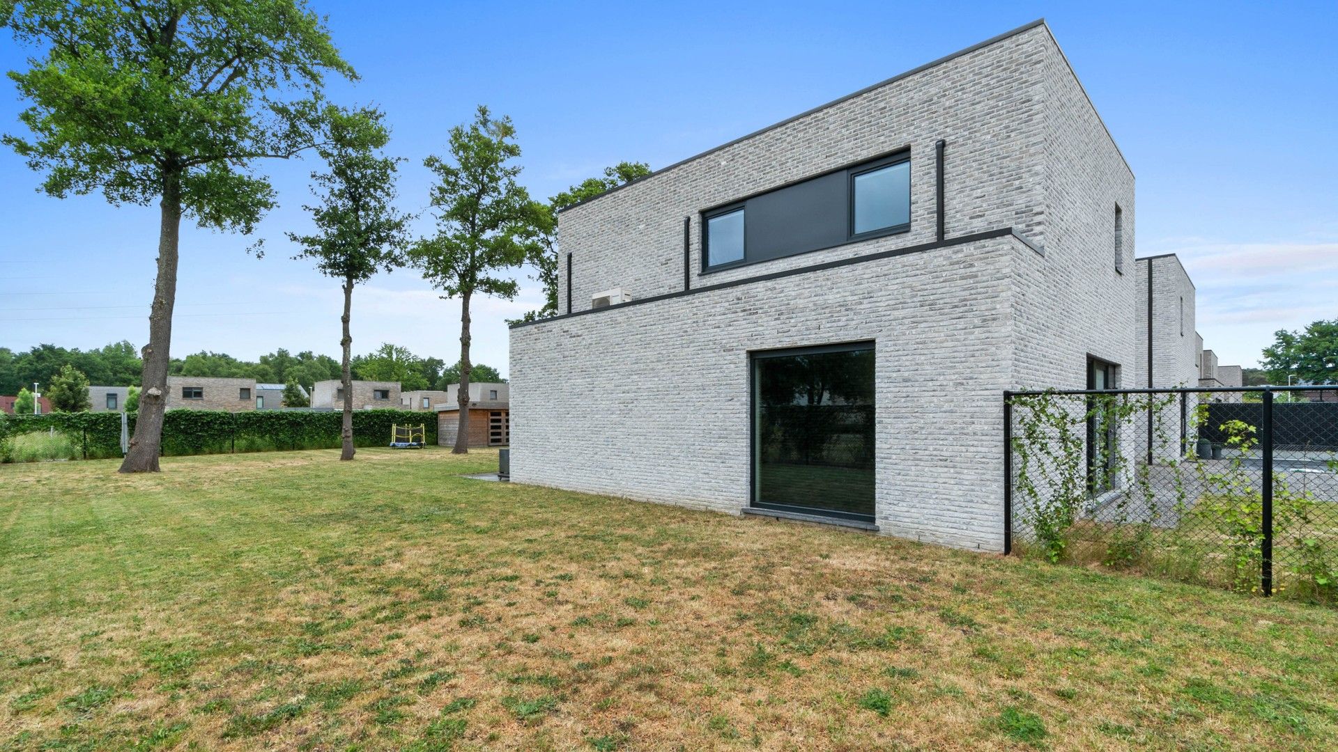 Instapklare en energiezuinige woning in Houthalen foto 21