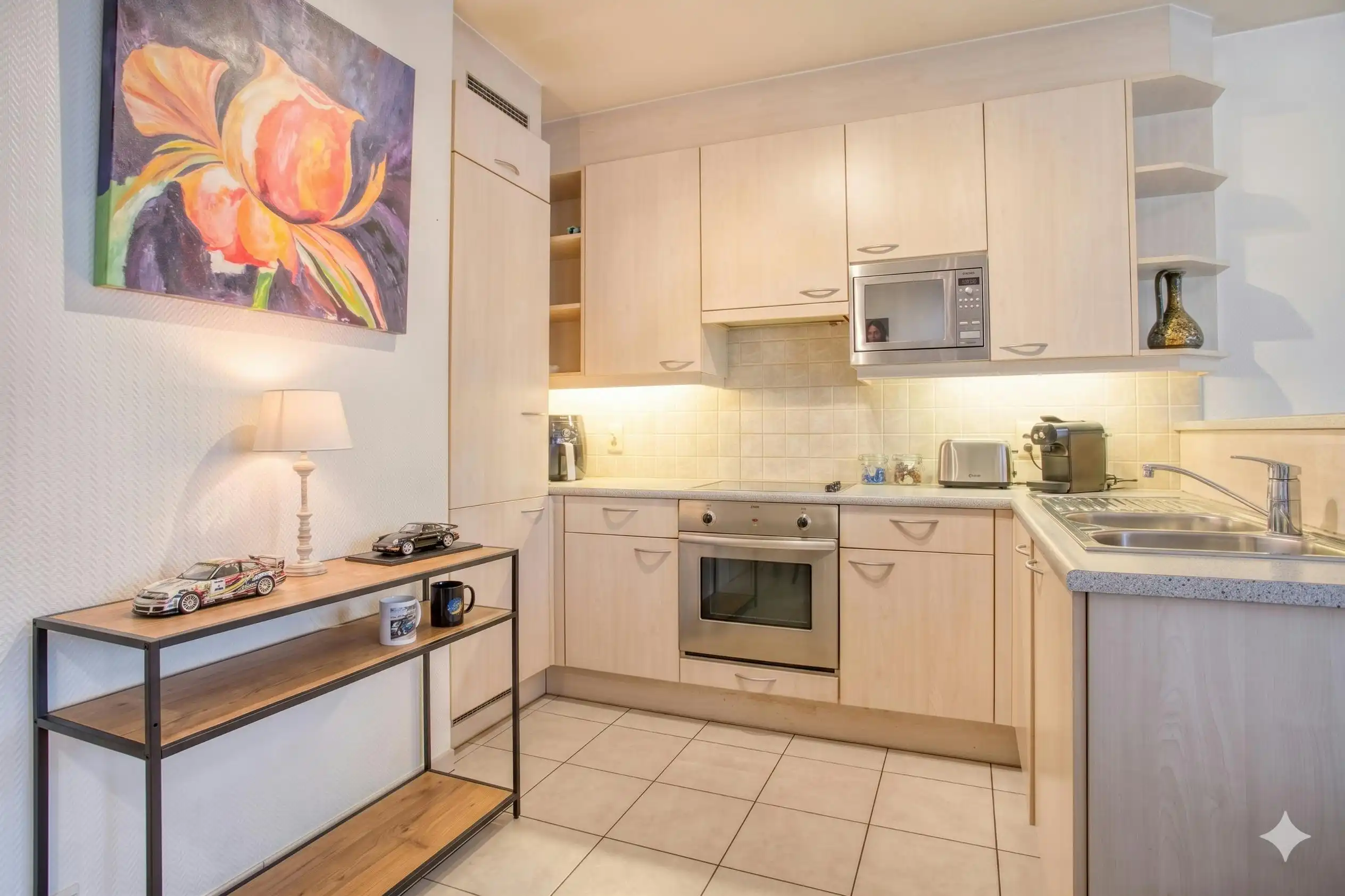 Instapklaar appartement met ruim terras in centrum Poperinge foto 6
