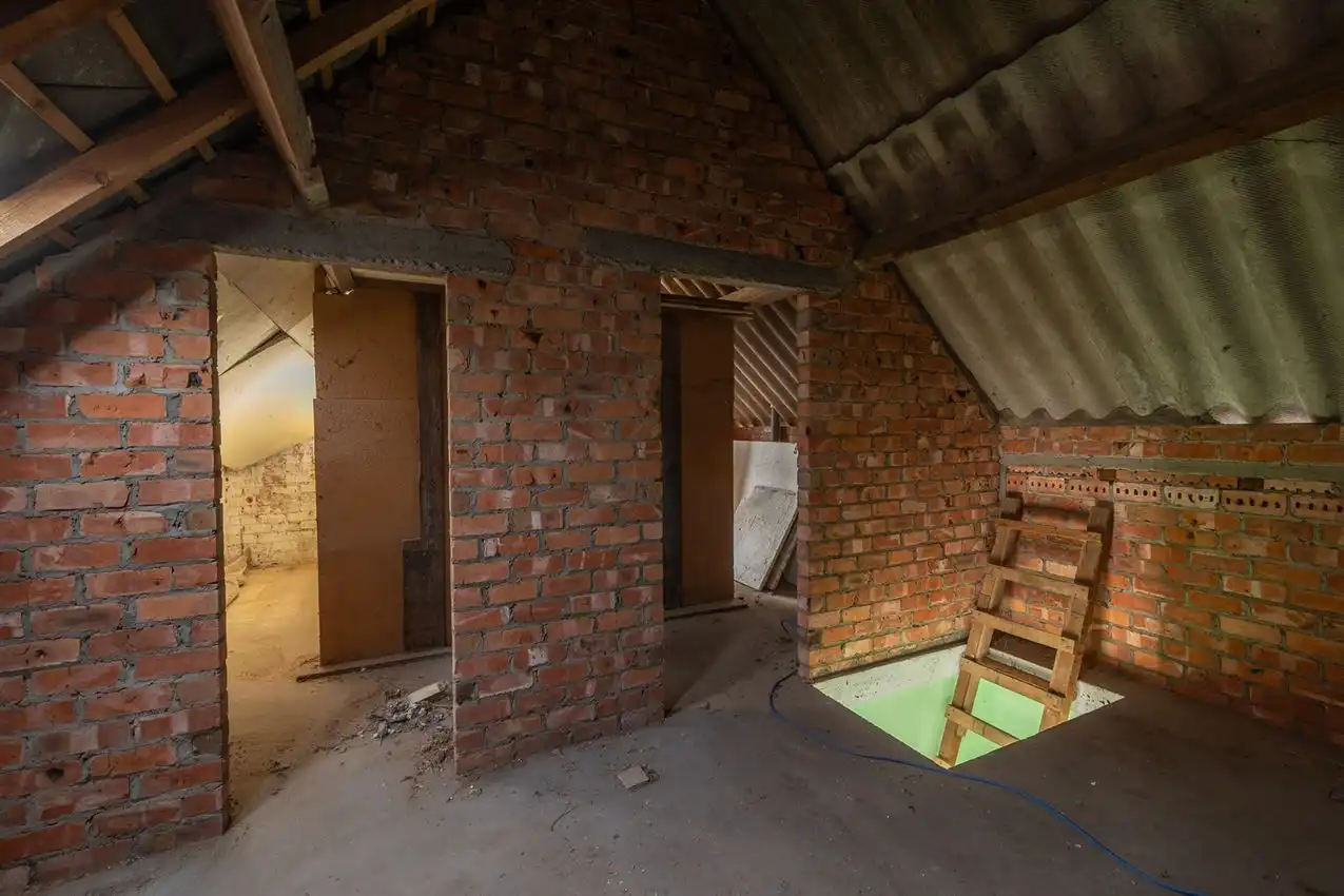 Vrijstaande woning met 3slk in verkeersluwe straat foto 26