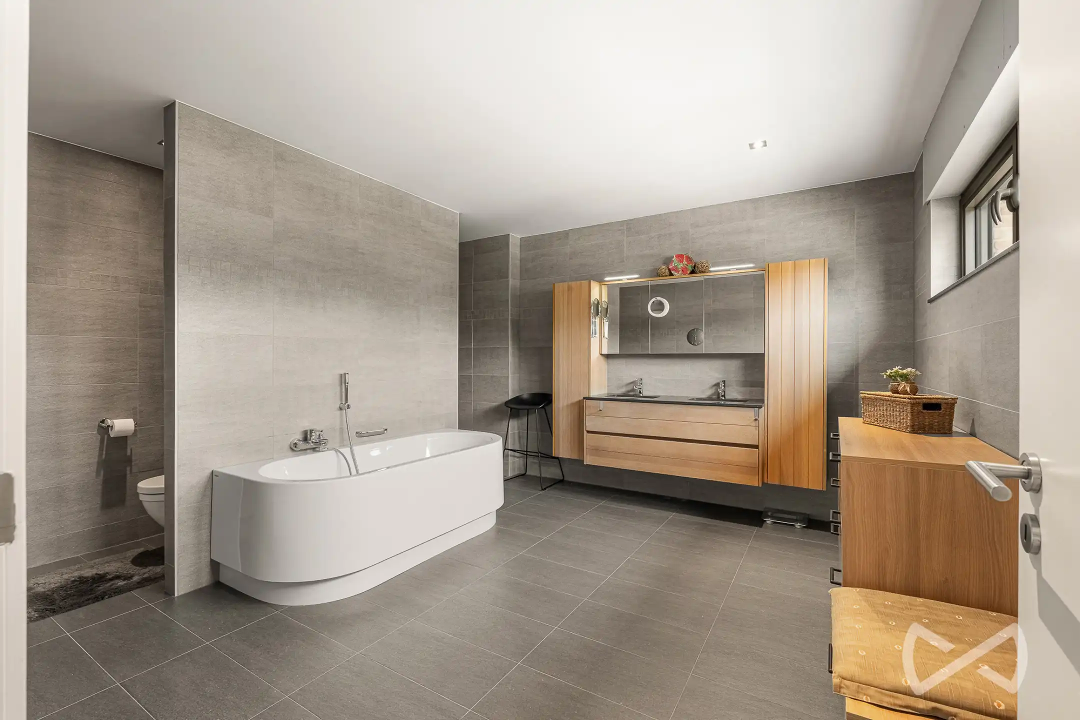 TE KOOP | Ruime instapklare woning op 20 are in Paal foto 22