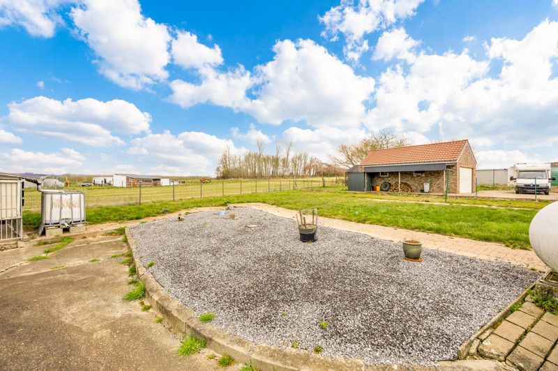 Woning met veel mogelijkheden op 15are 82ca foto 28