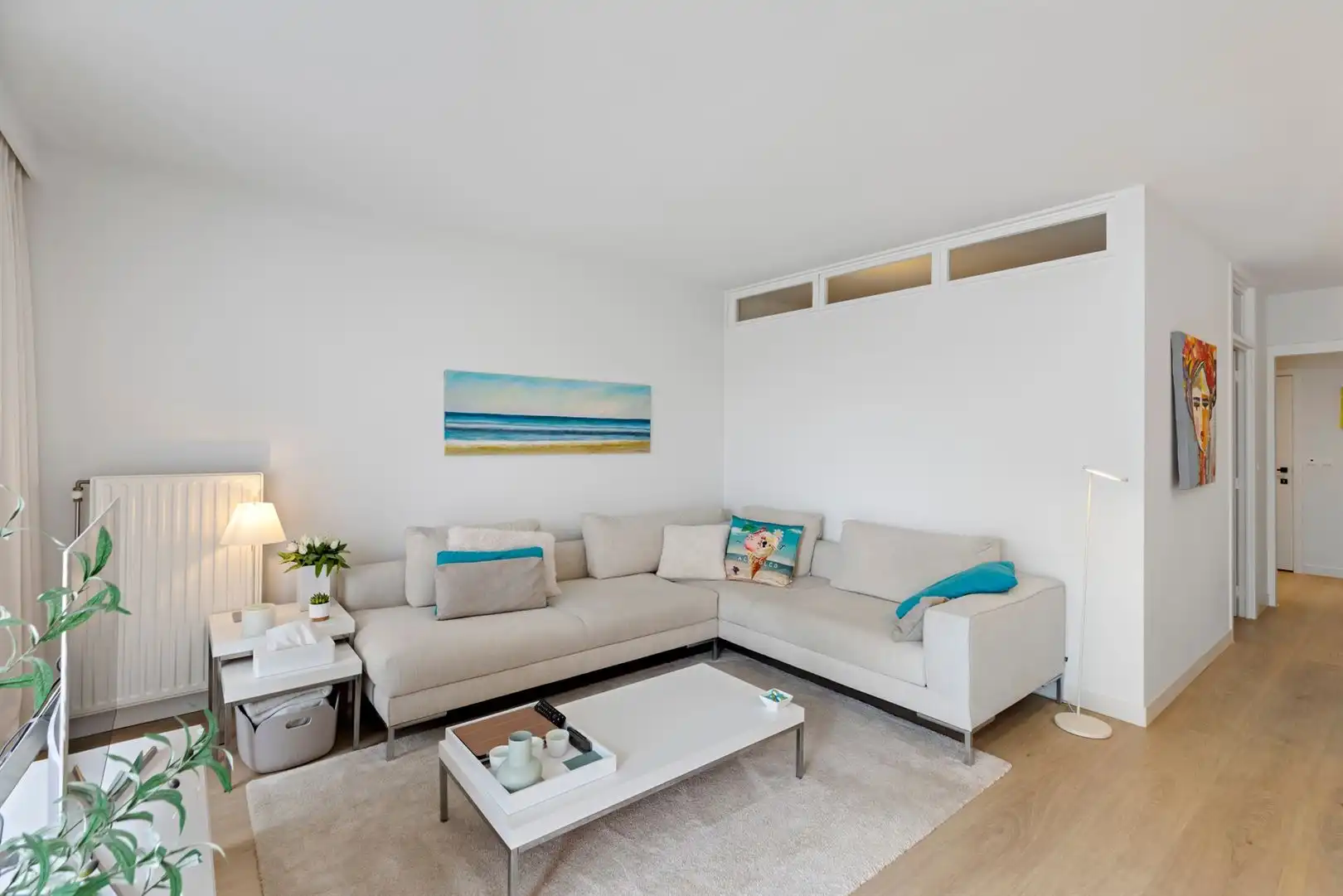 Bjzonder mooi afgewerkt appartement in topgebeouw foto 3