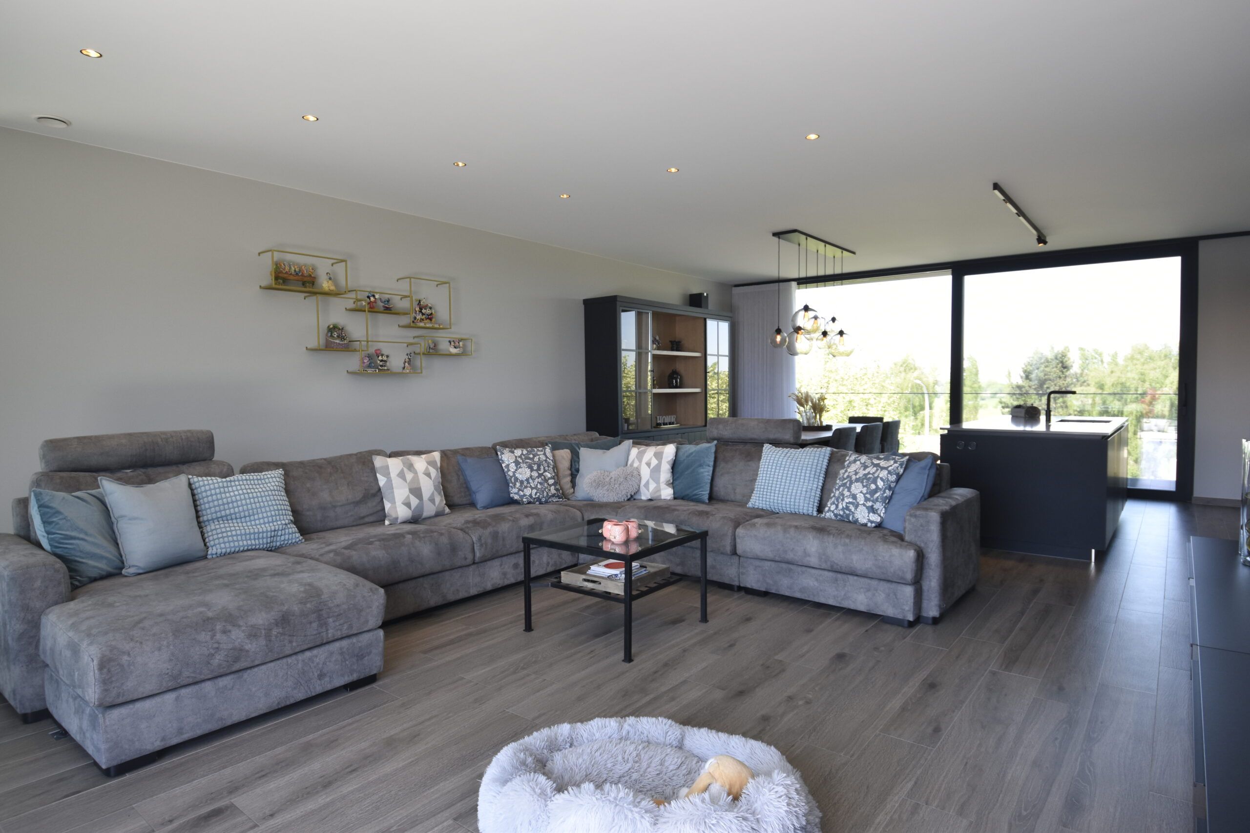 Modern penthouse met schitterend uitzicht en topafwerking – incl. autostaanplaats en berging foto 11