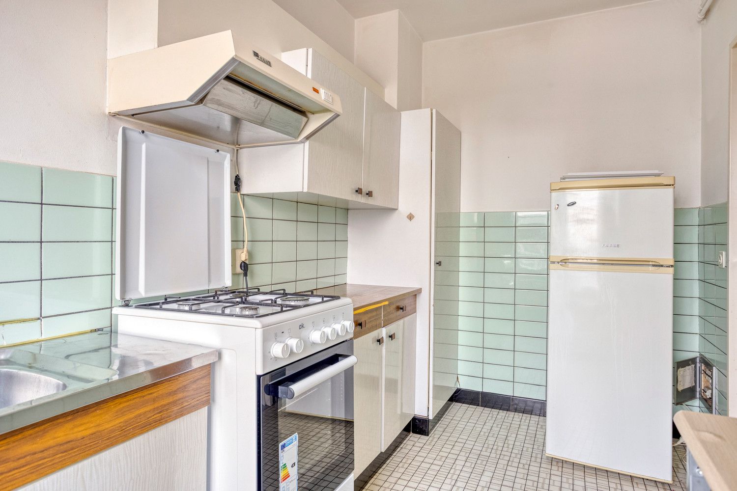 Ruim appartement op de 3de verdieping met terras en inpandige parkeerplaats! foto 13