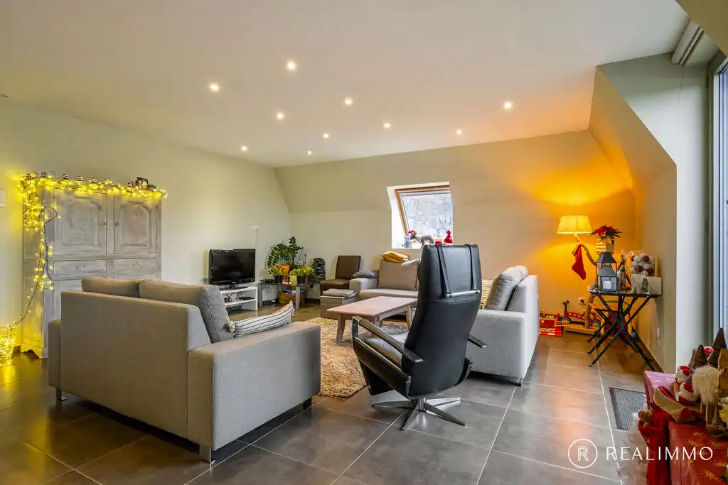 Luxueuze penthouse van 160 m² met 3 slaapkamers en parkting te Dottenijs! foto 7