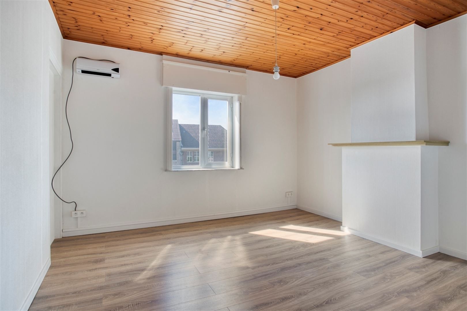 Te renoveren woning centurm Anzegem foto 17