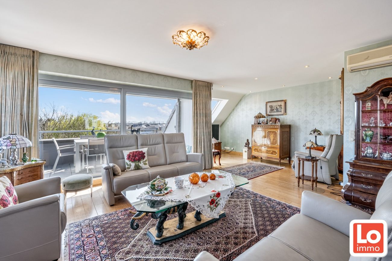 Mooi dakappartement met 3 slaapkamers, 2 badkamers, 2 terrassen (18m² & 5m²) en garagebox foto 3
