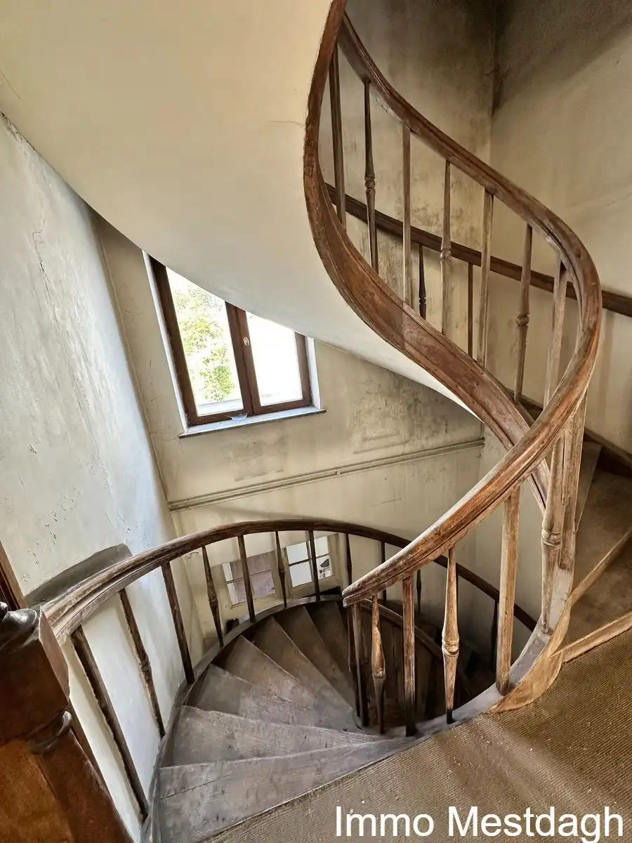 Uniek Herenhuis met tuin & garage in het centrum foto 8