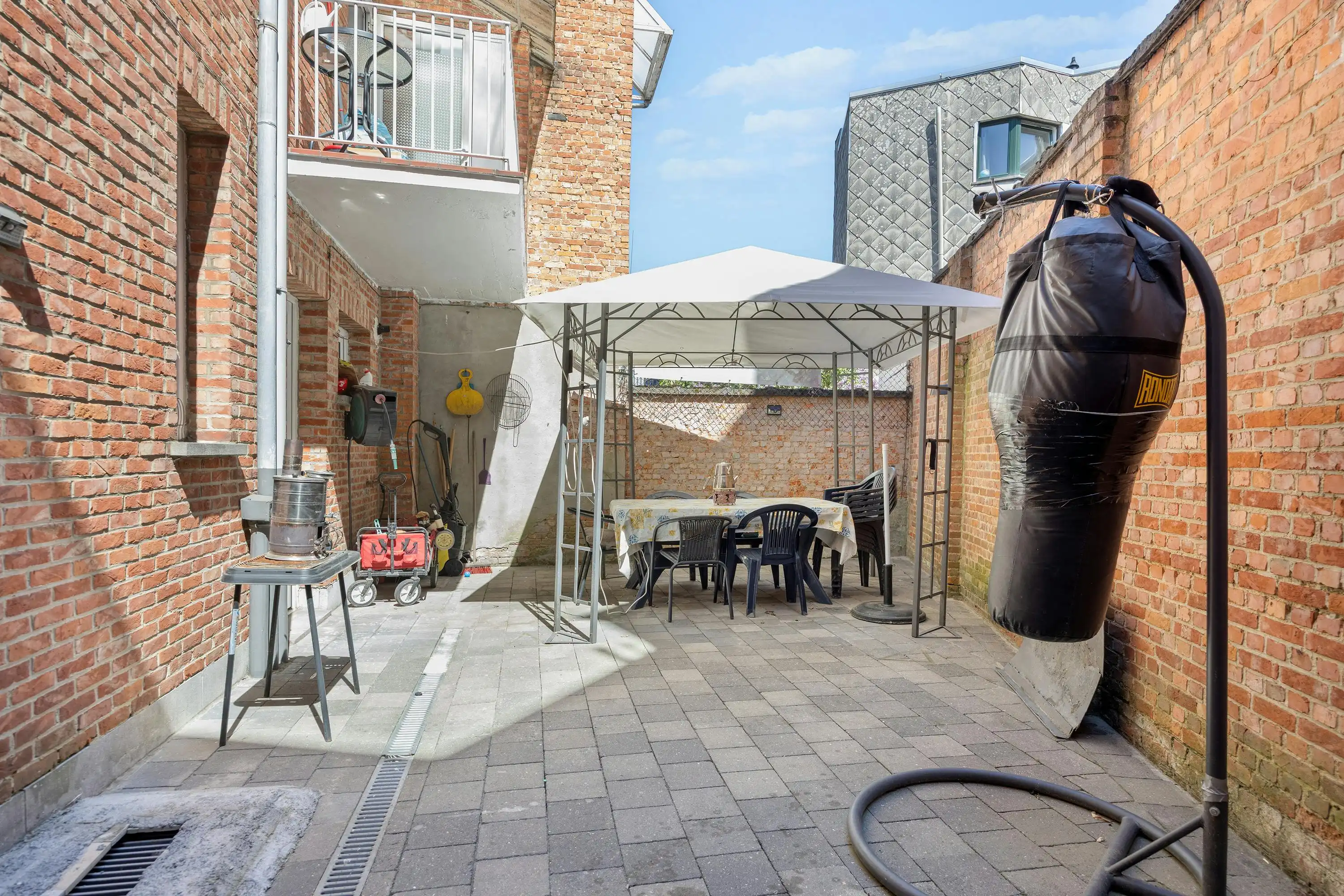 Huis met 5 slaapkamers, tuin en 2 garages te koop in 2020 Antwerpen foto 22