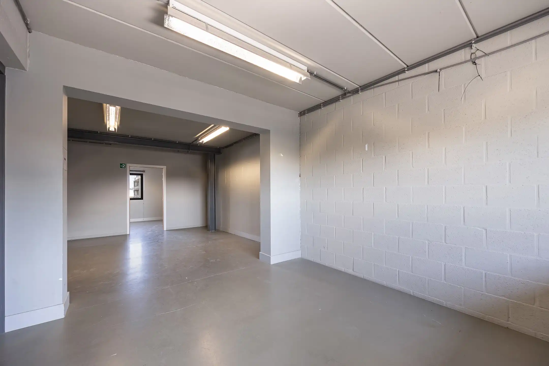 Kantoorgebouw te koop te Antwerpen Deurne!  foto 8