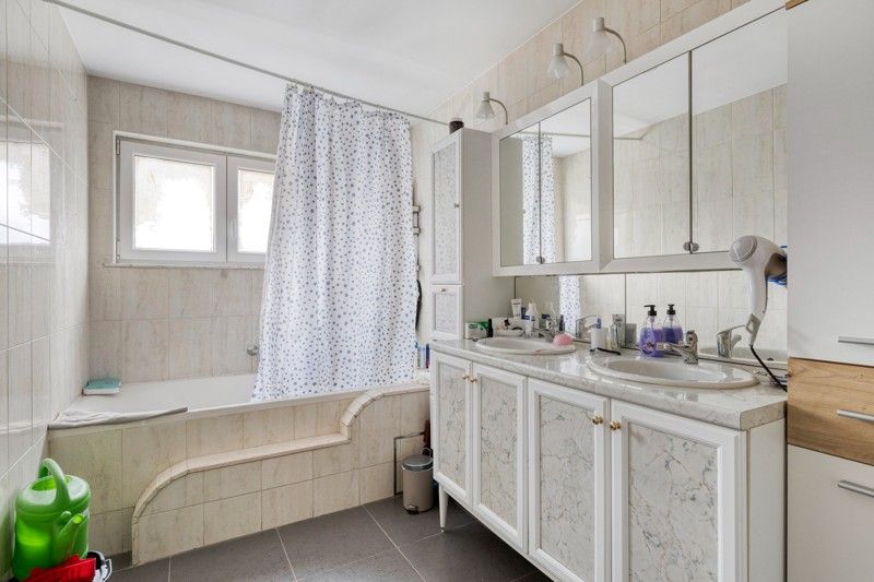 Huis te koop foto 15