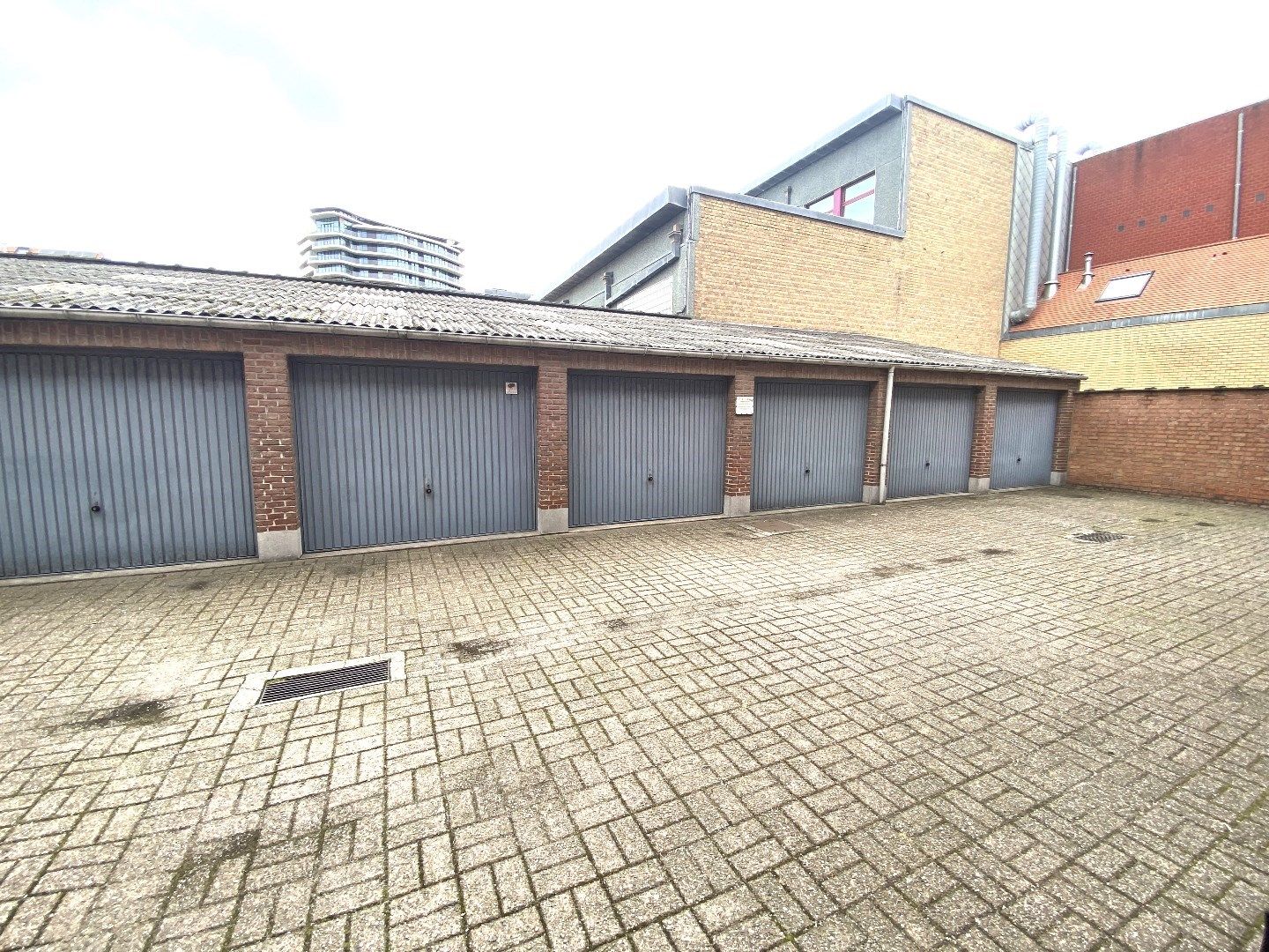 Appartement met 2 slpks. en garagebox foto 9