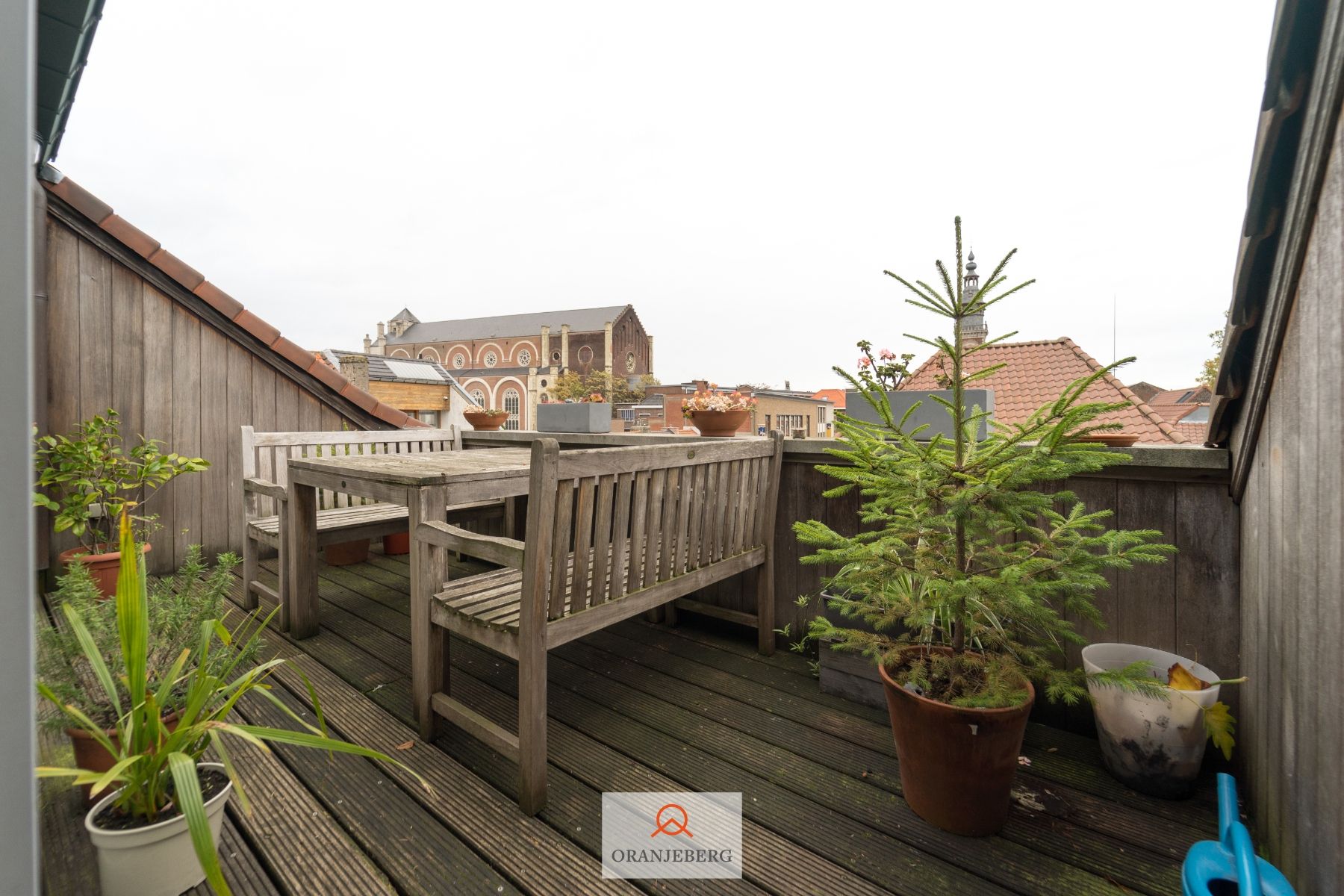 Prachtig BEMEUBELD dakappartement met terras vlakbij Zuid foto 6