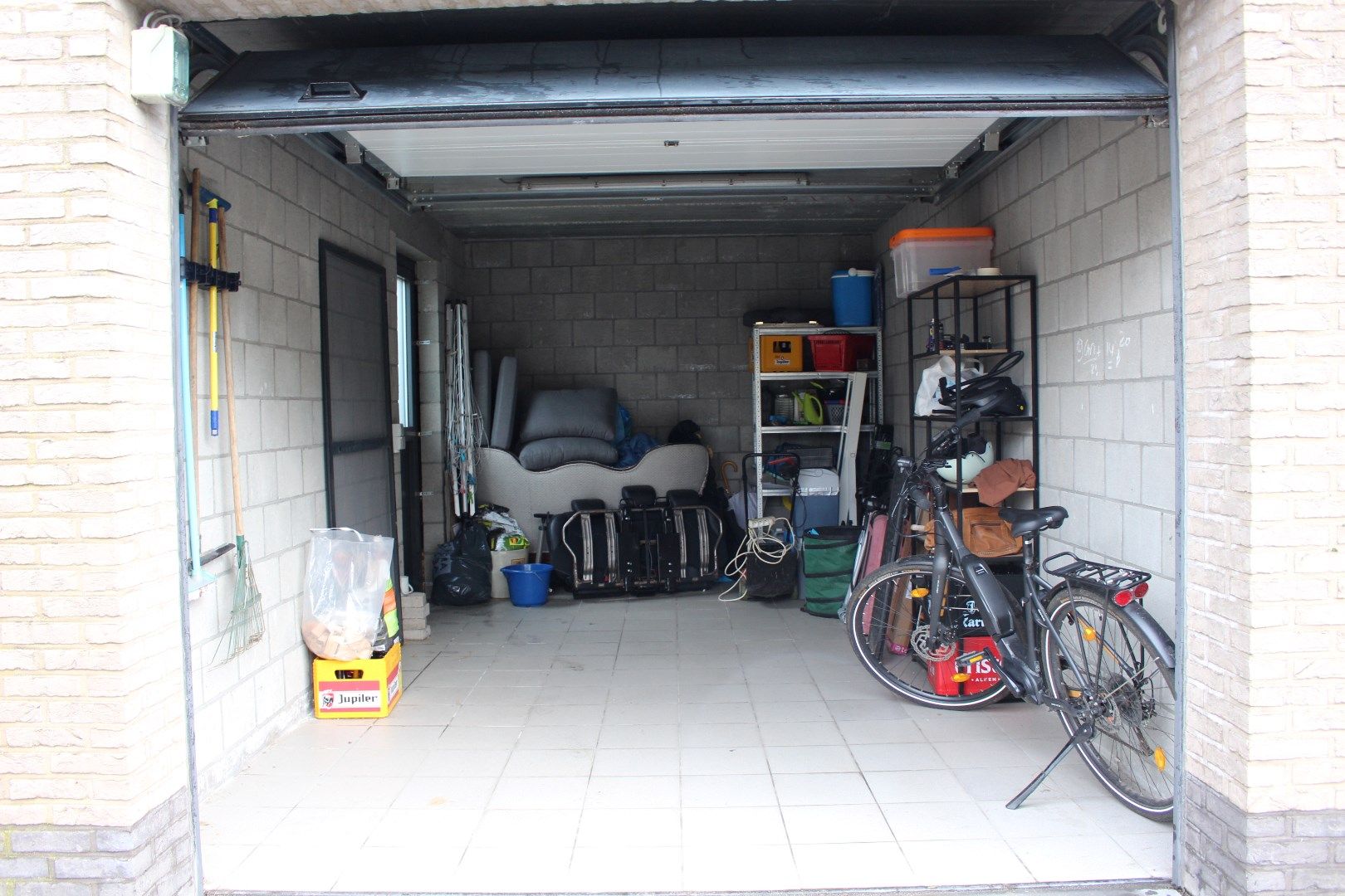 Appartement met tuin en garage. foto 18