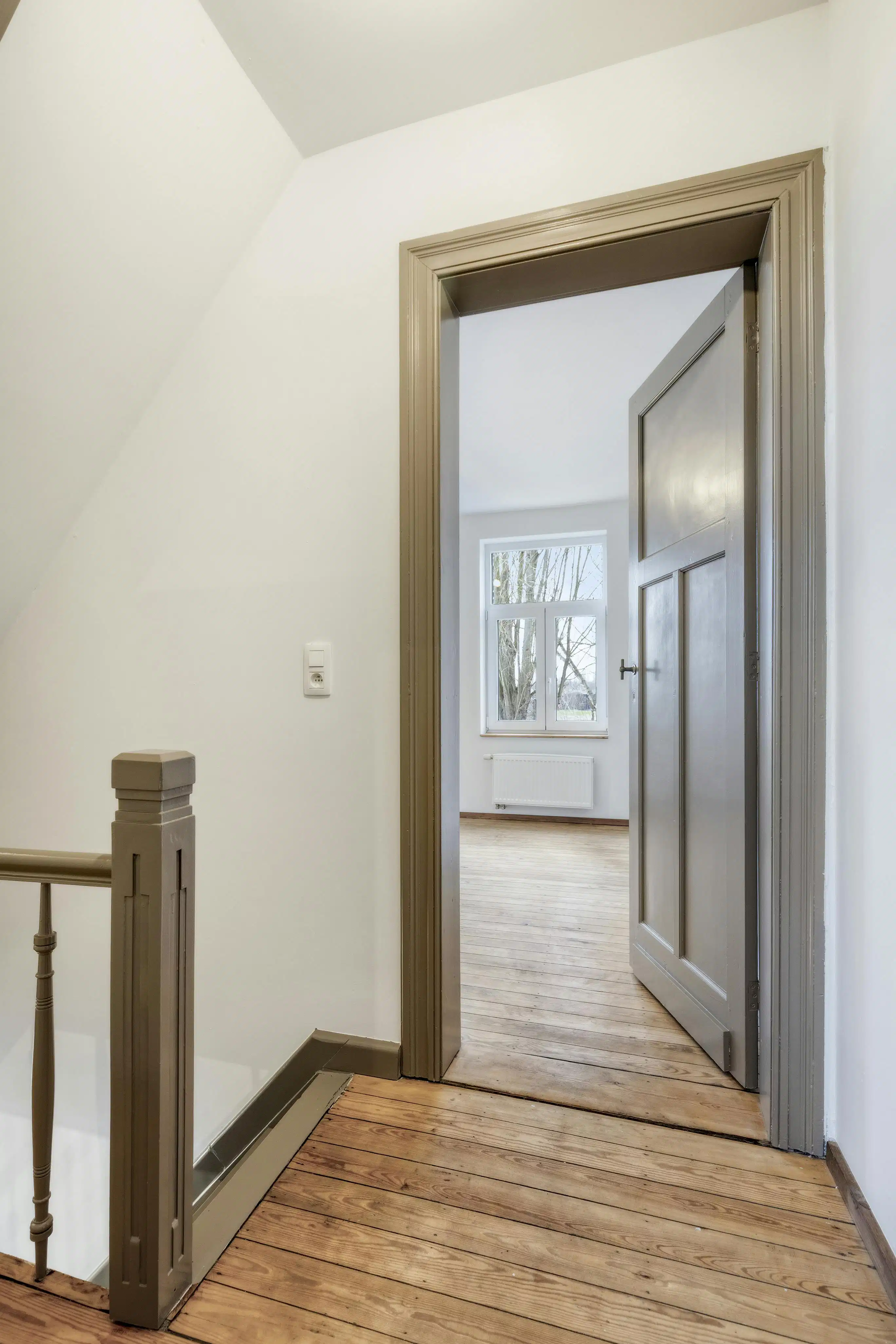 Ruim instapklaar huis met 3 slaapkamers in Terhagen foto 16