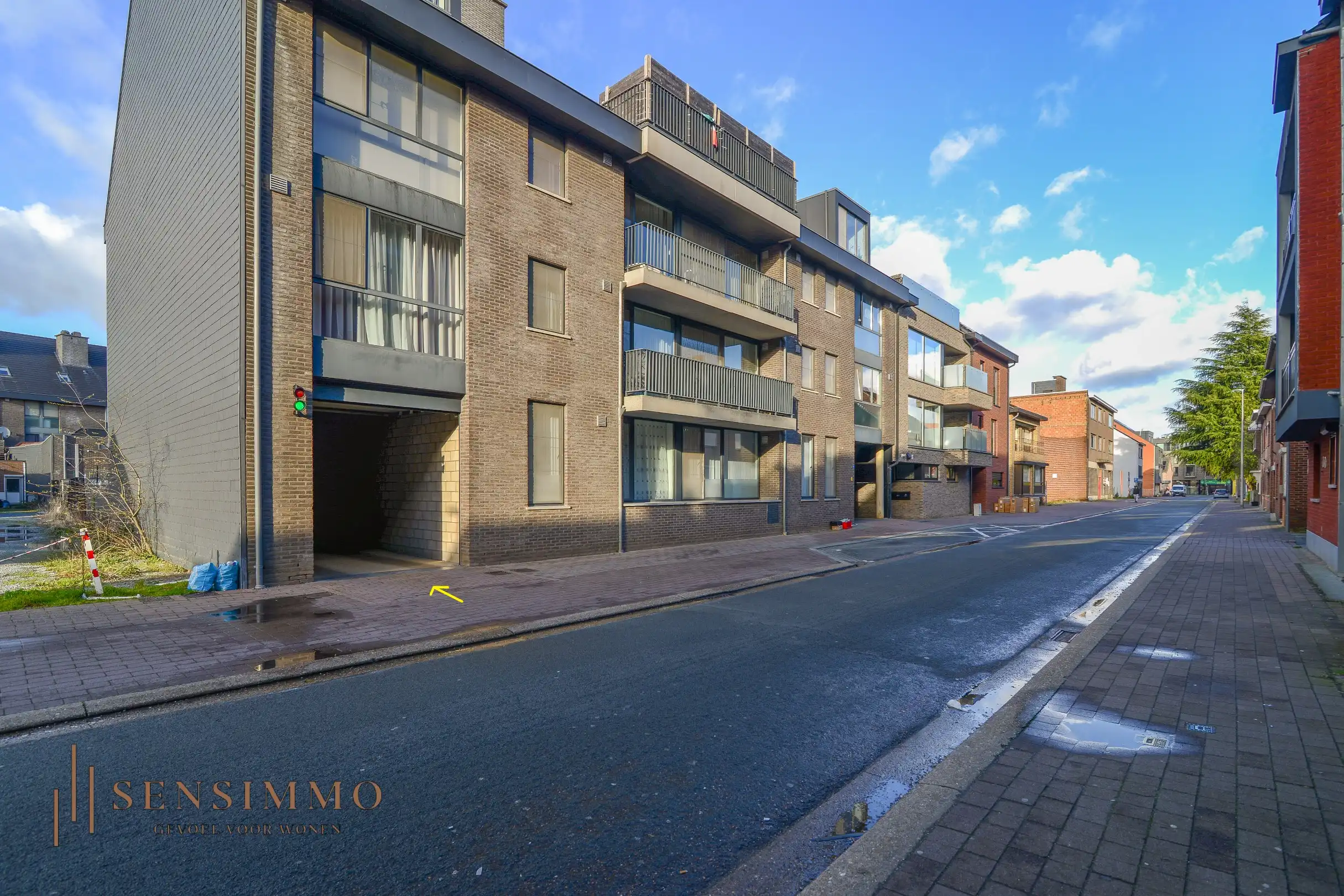 Instapklaar 2-slaapkamerappartement met dubbele terrassen en garagebox in hartje Eisden foto 21