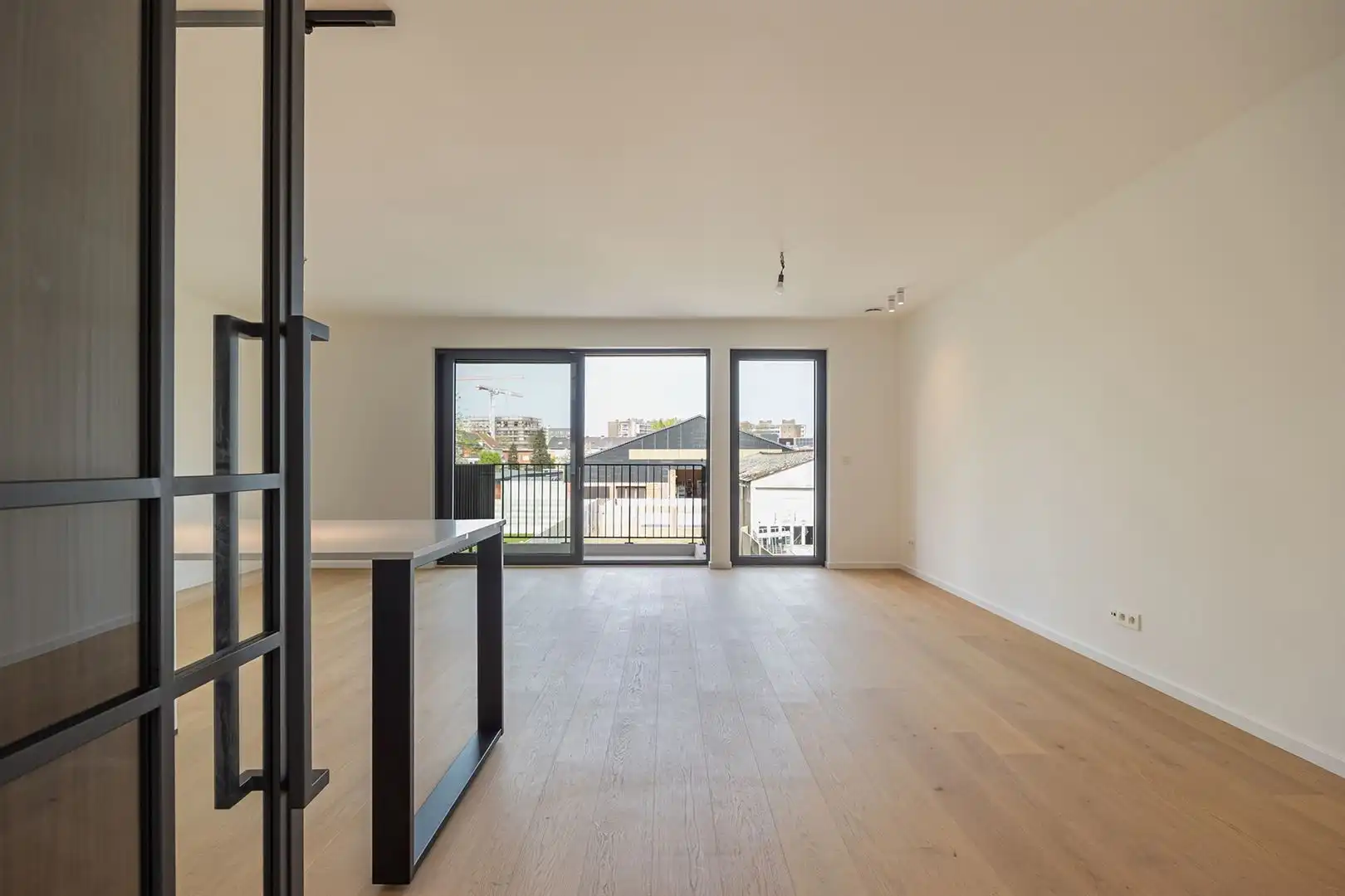 NIEUWBOUWAPPARTEMENT onder registratierechten  foto 4