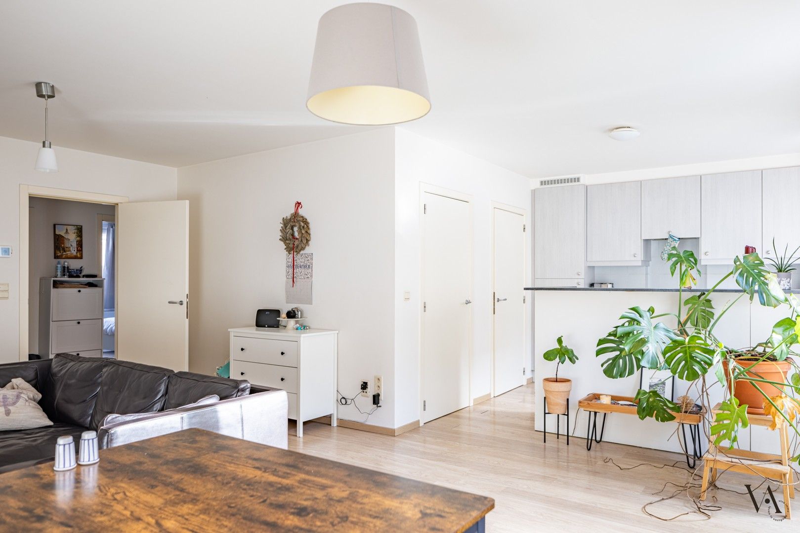 Gezellig en lichtrijk 2-slaapkamerappartement aan HH Ziekenhuis foto 2