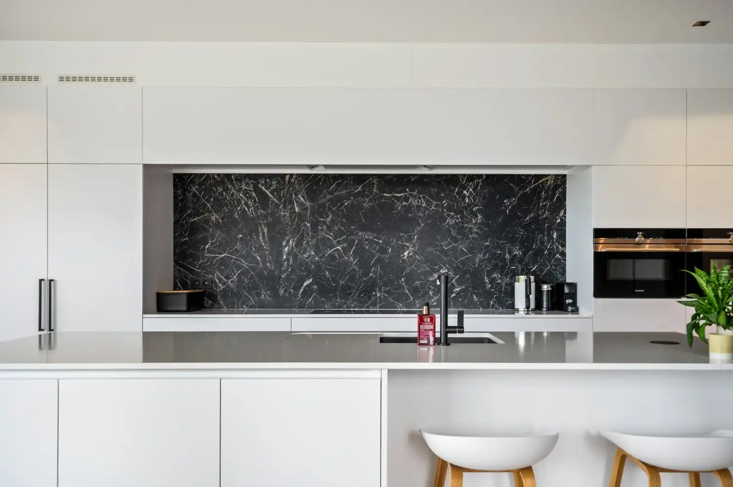 Hoogwaardig afgewerkte villa te Begijnendijk foto 8