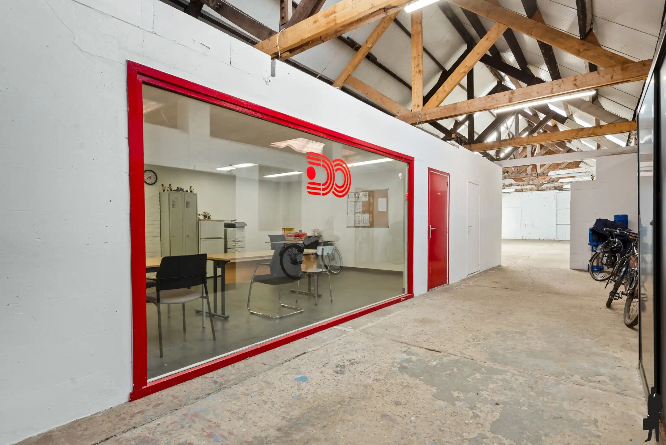 Polyvalent gebouw met handelsruimte-magazijn-kantoor-duplex foto 8