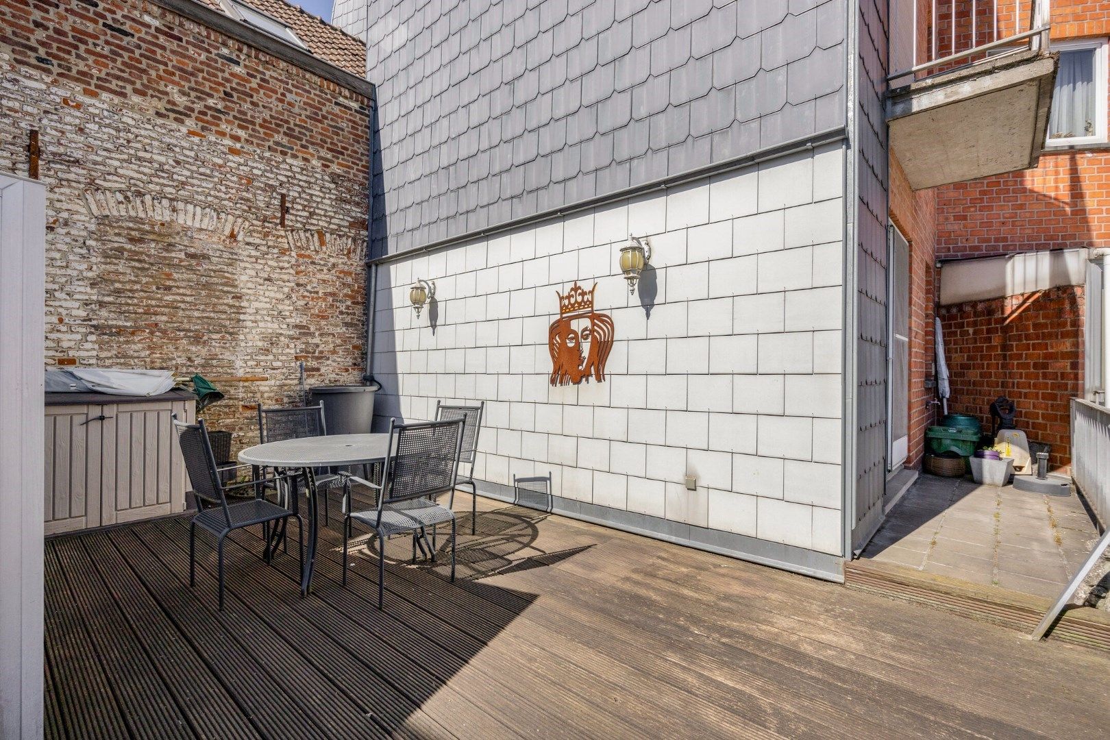 Ruim appartement met groot zonneterras in Tongeren - centrale ligging en open uitzicht foto 20