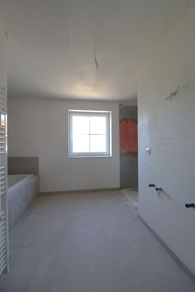Nieuwbouwwoning te huur in Zonnebeke foto 11