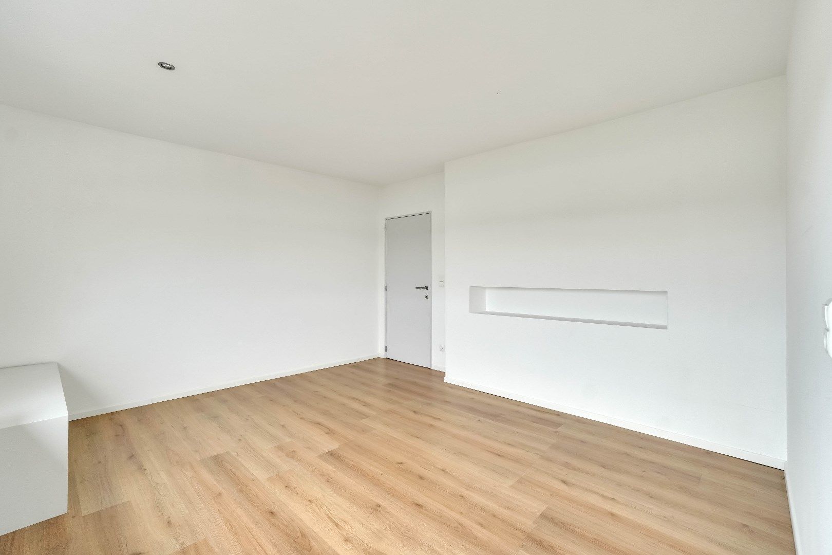 IN OPTIE ! GEZINSWONING MET EEN BEWOONBARE OPP. VAN 198 M² OP EEN MOOI PERCEEL AAN DE MAAS ! foto 14