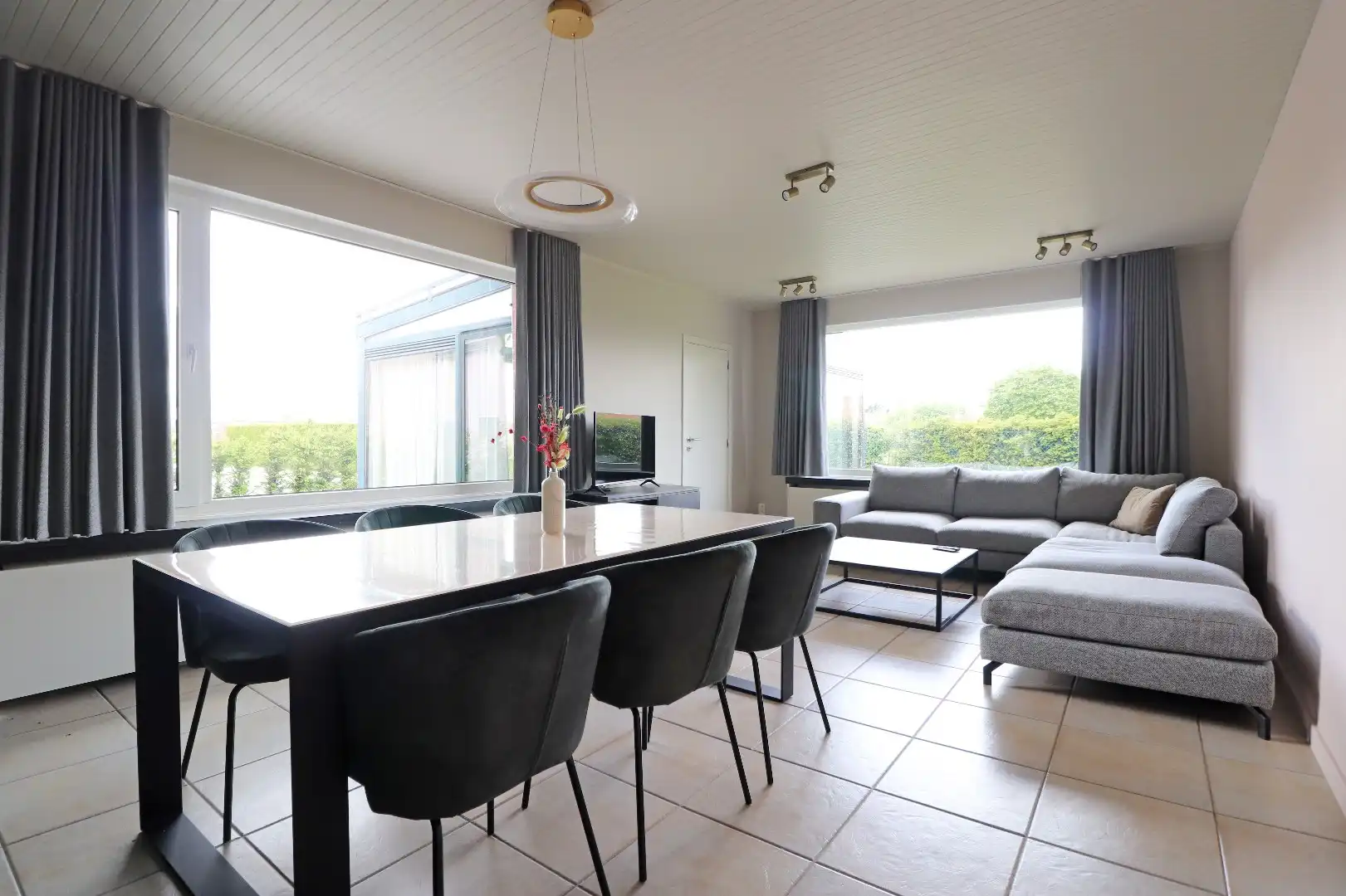 Gerenoveerde woning foto 2