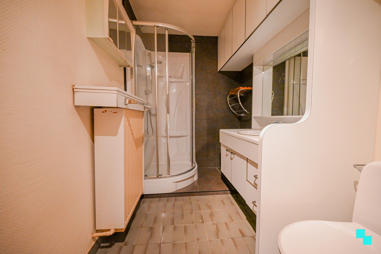 Zeer ruime woning te Heule foto 25