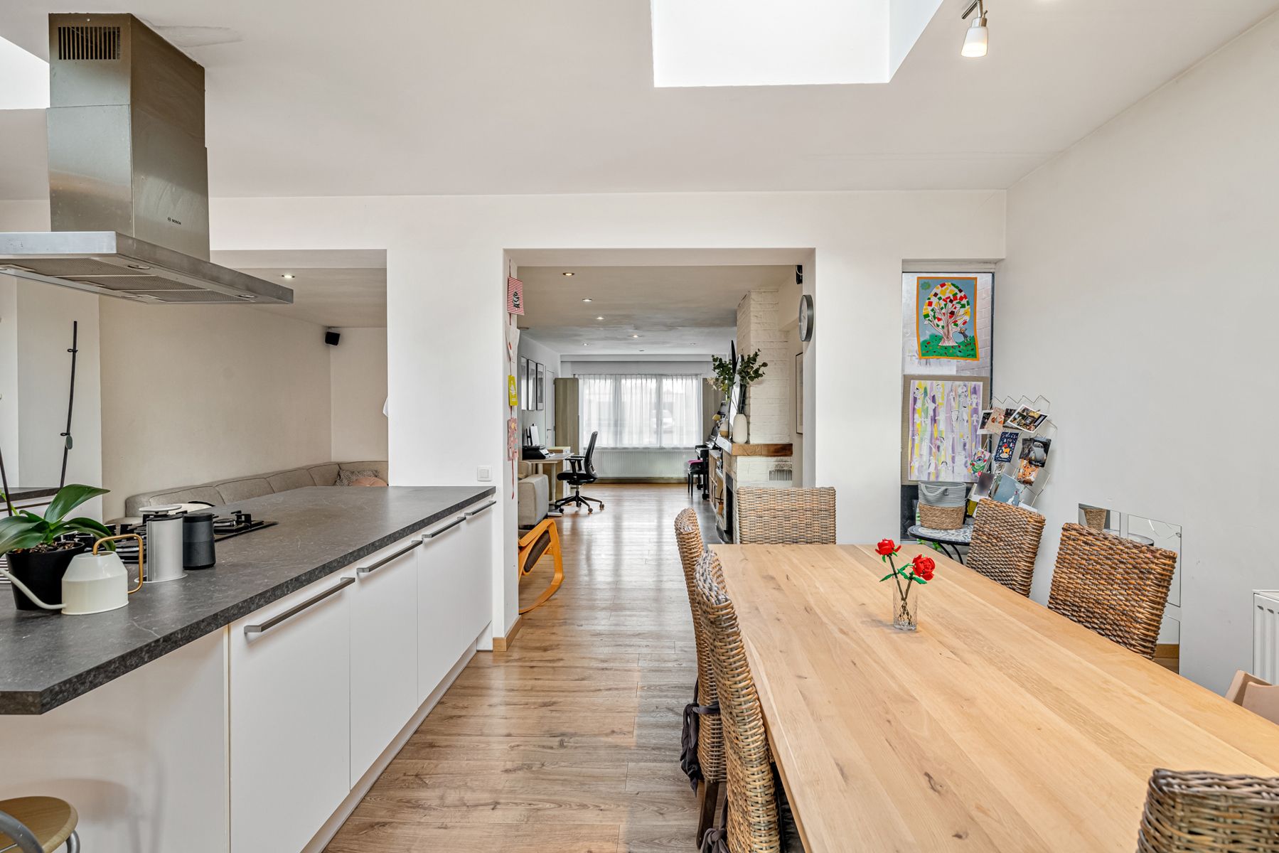 VERKOCHT: Instapklare HOB: unieke troeven & riante tuin foto 9